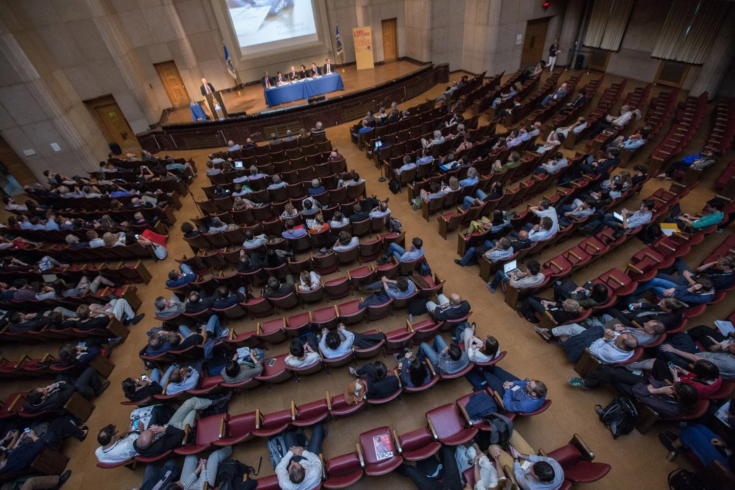 audience-conference-colloque-photographe-sherbrooke-alexandre-claude.jpg
