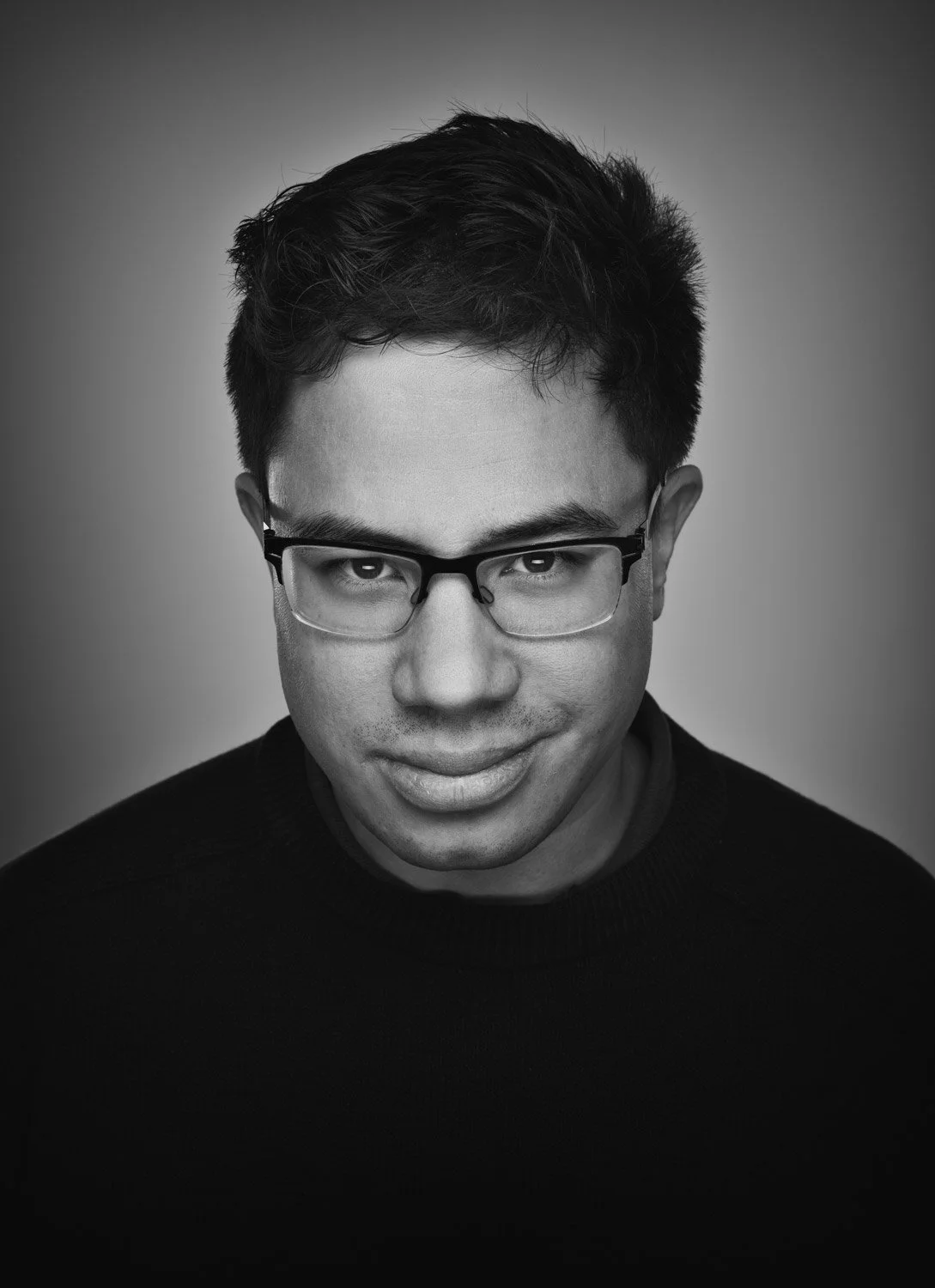 portrait-laurent-vu-the-editorial-sherbrooke-dramatique-alexandre-claude-studio.jpg