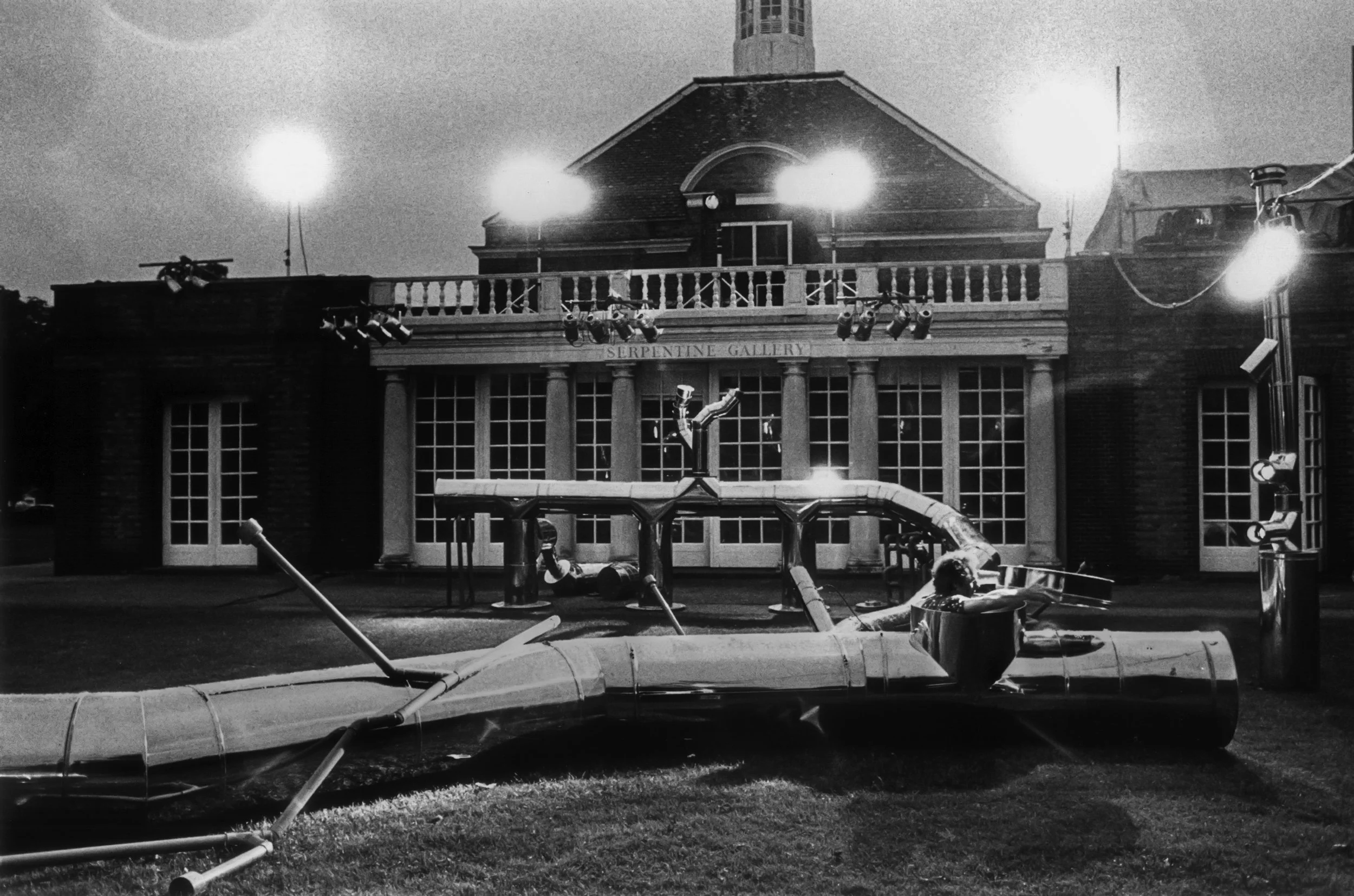 p20 OR 09 oracle 8 (bob v d) clean March.jpg