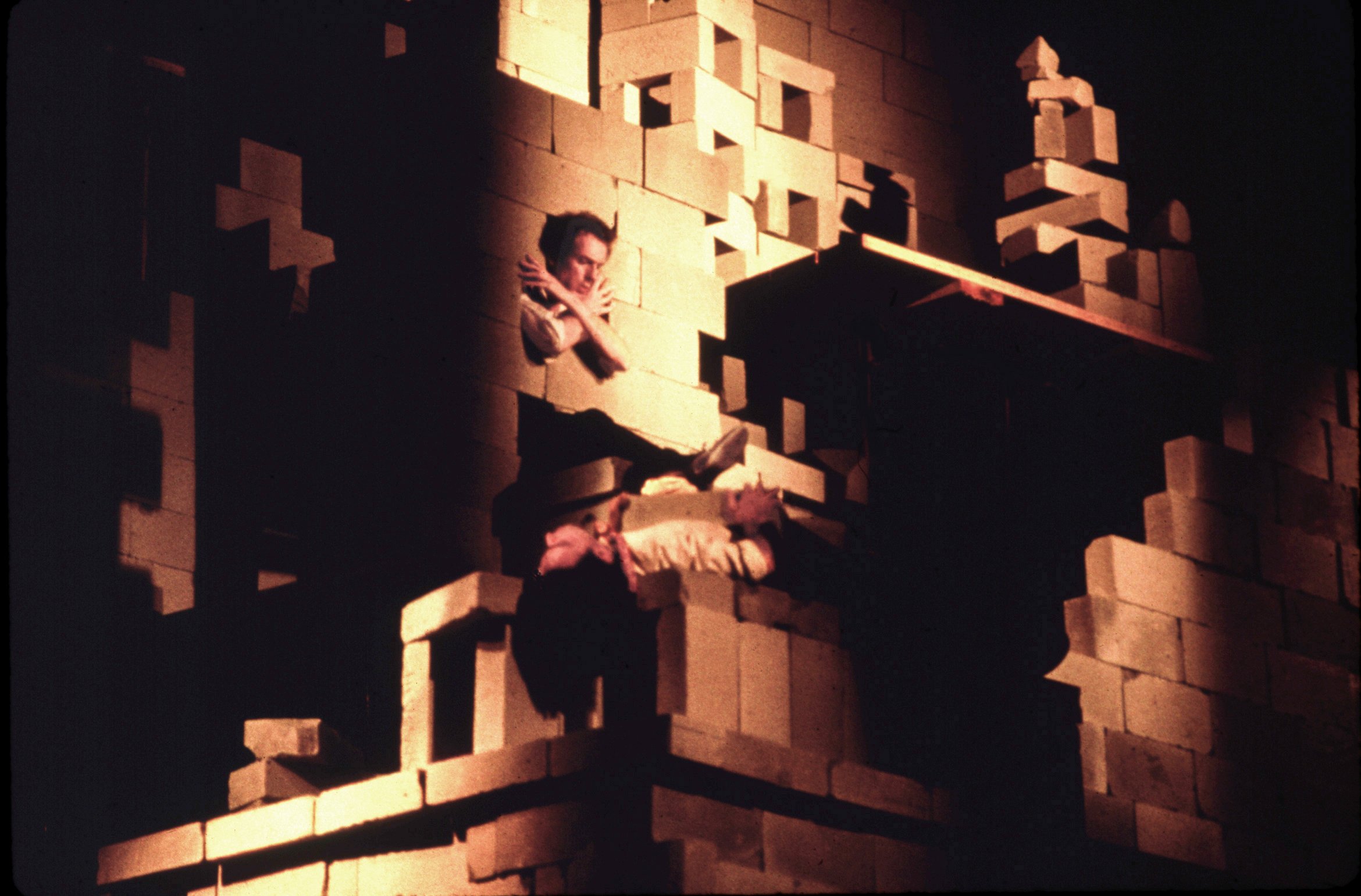 p14 PN 05 piranesi in new york 04 book c PNY8j.jpg