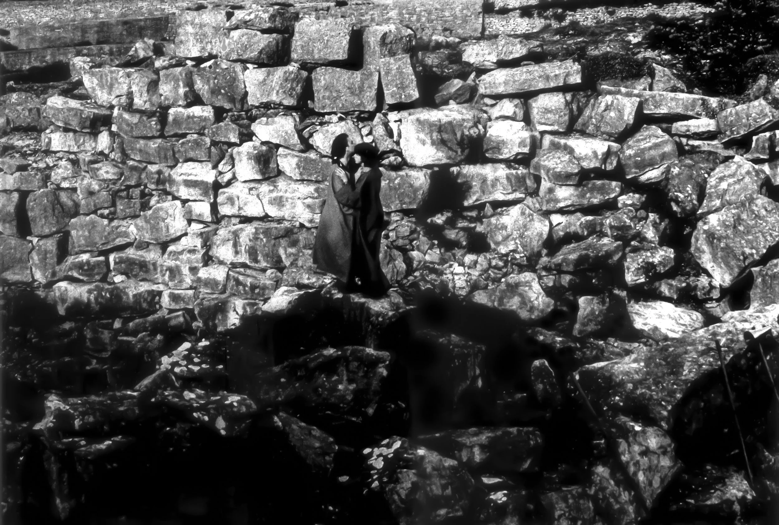 p10 DC04 down in the country 1 clean 2500 1p March.jpg