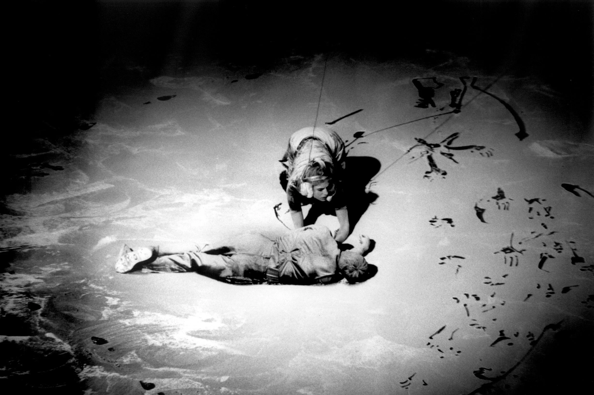 p18 BW 12 black works 14 (cor).jpg