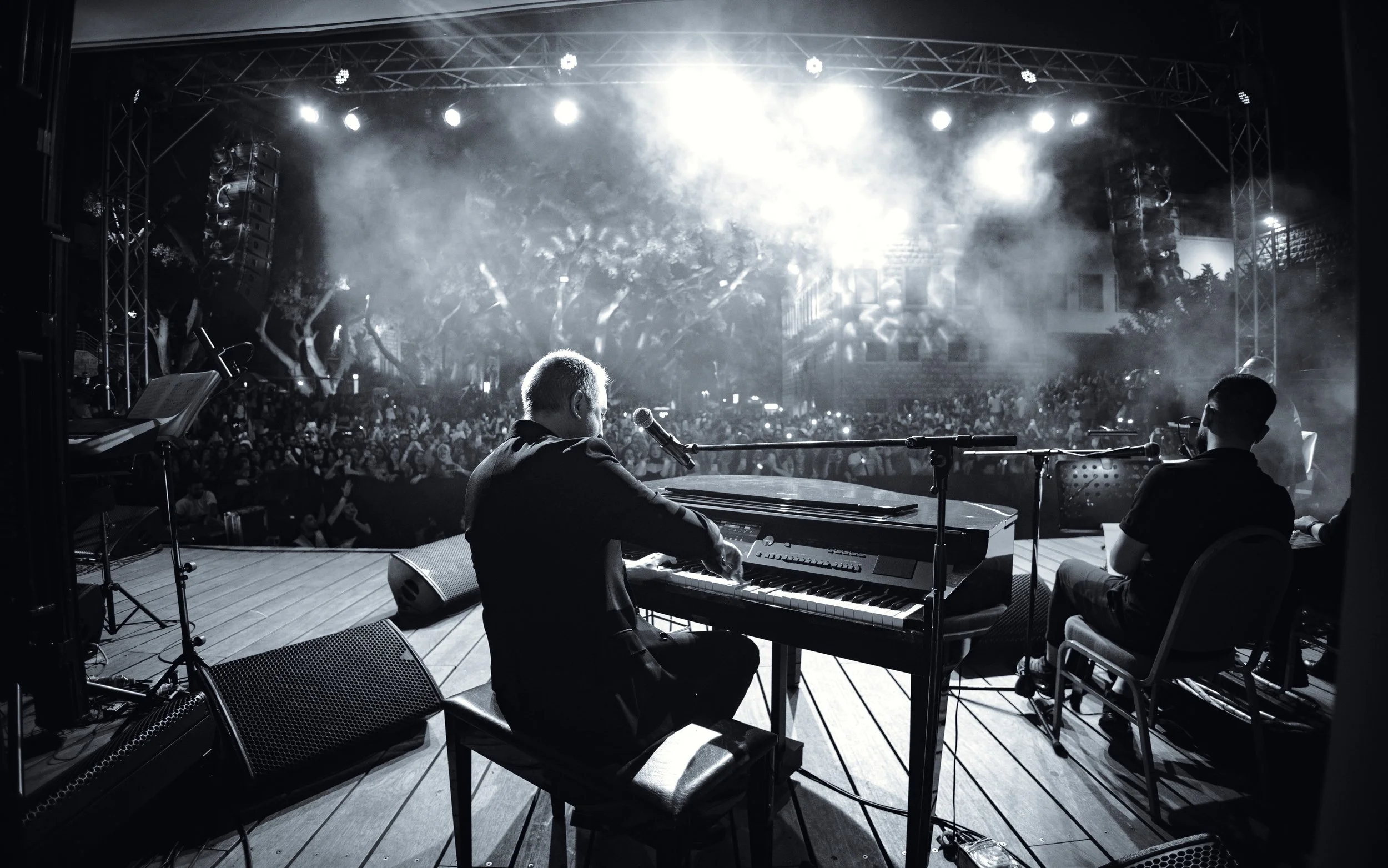 LAU - Spring Beats-247.jpg