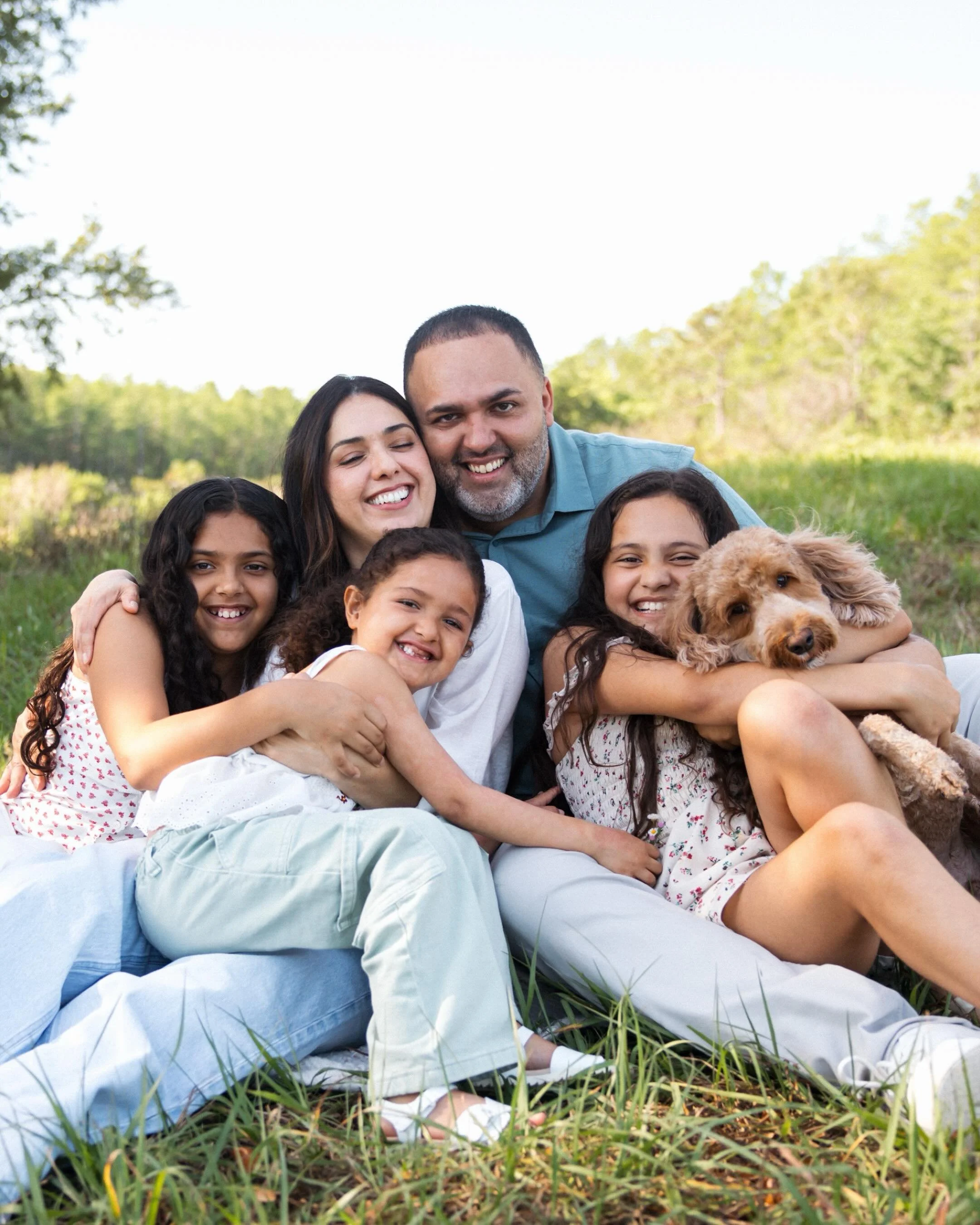 A perfect spring day

Flowers being picked every five seconds, kids running barefoot through the grass, the family dog fully convinced he was the star of the session, and lots of real life moments in between.

Honestly, this is exactly how I want fam