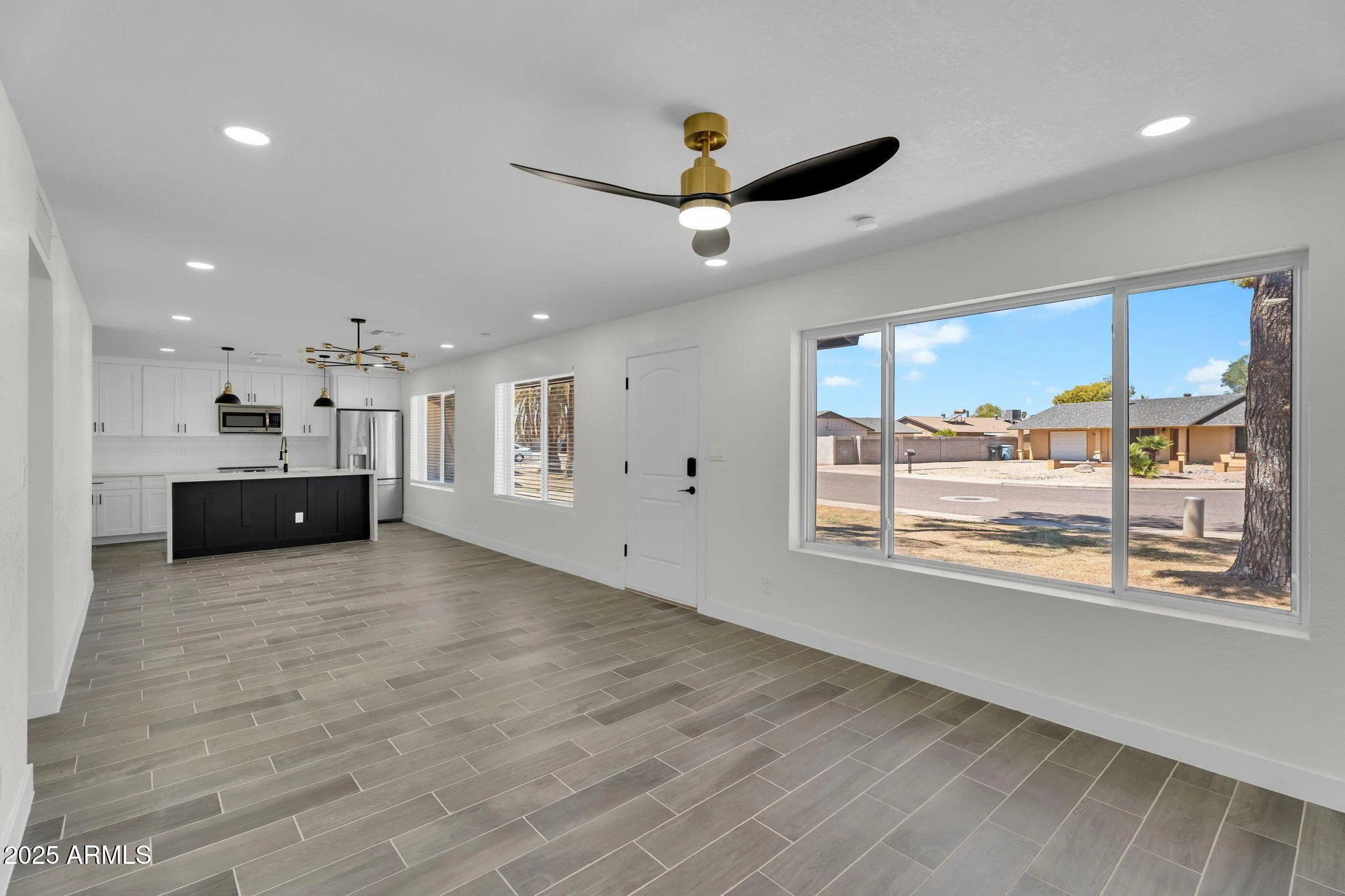 20250912165211585535000000-o.jpg