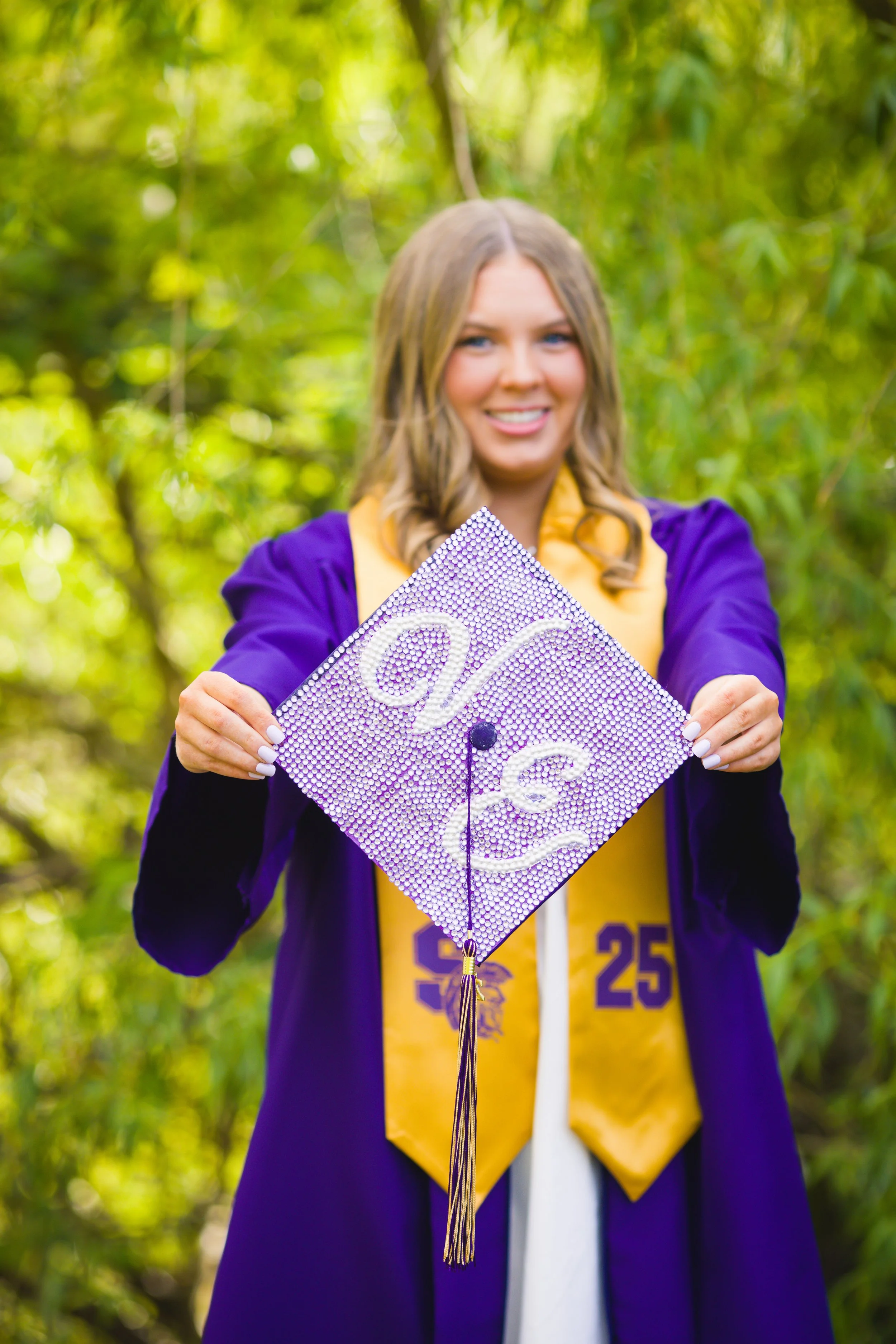 14-Viola Senior Portraits 2025-5.JPG