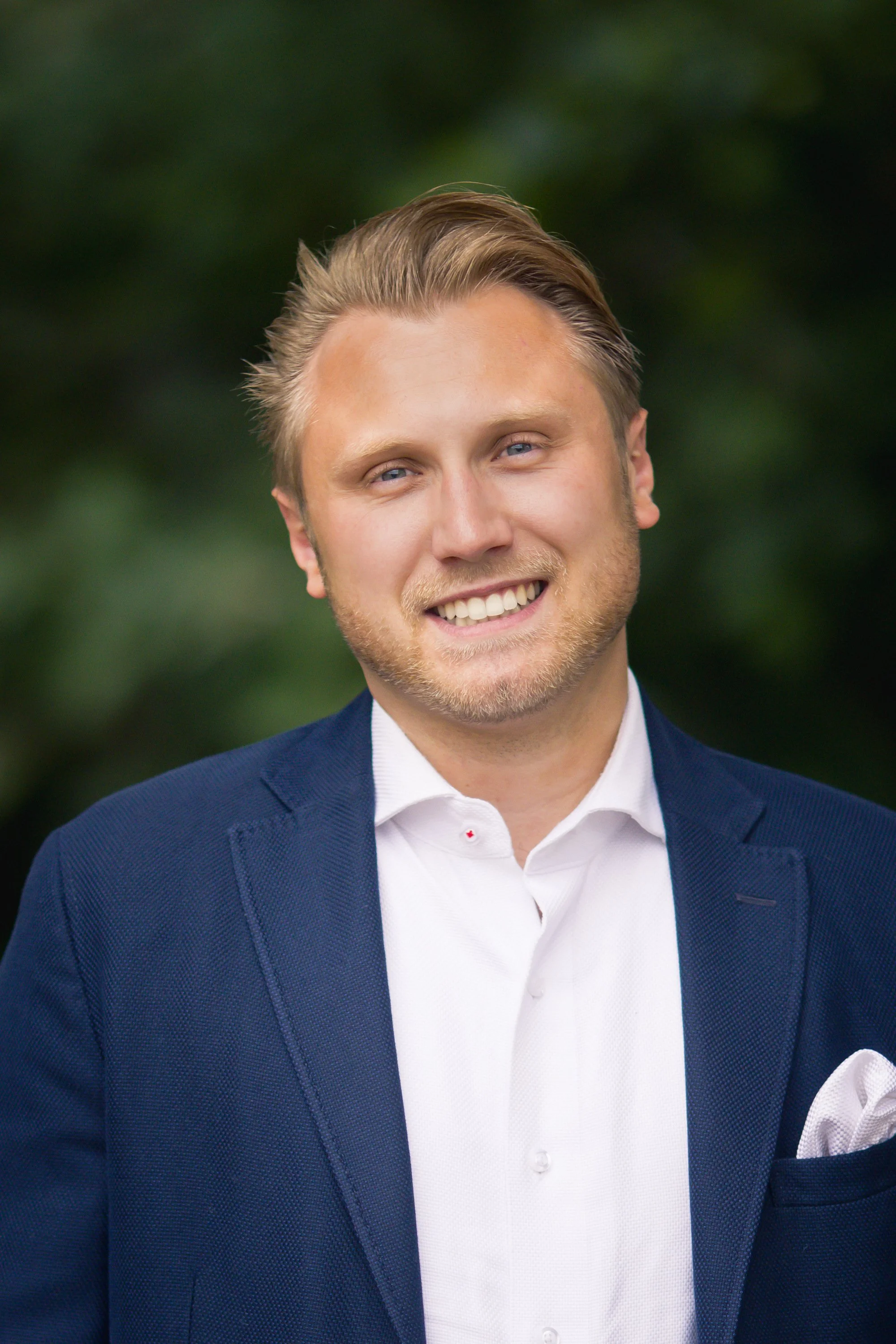 03-RS Headshots 2025-8.JPG