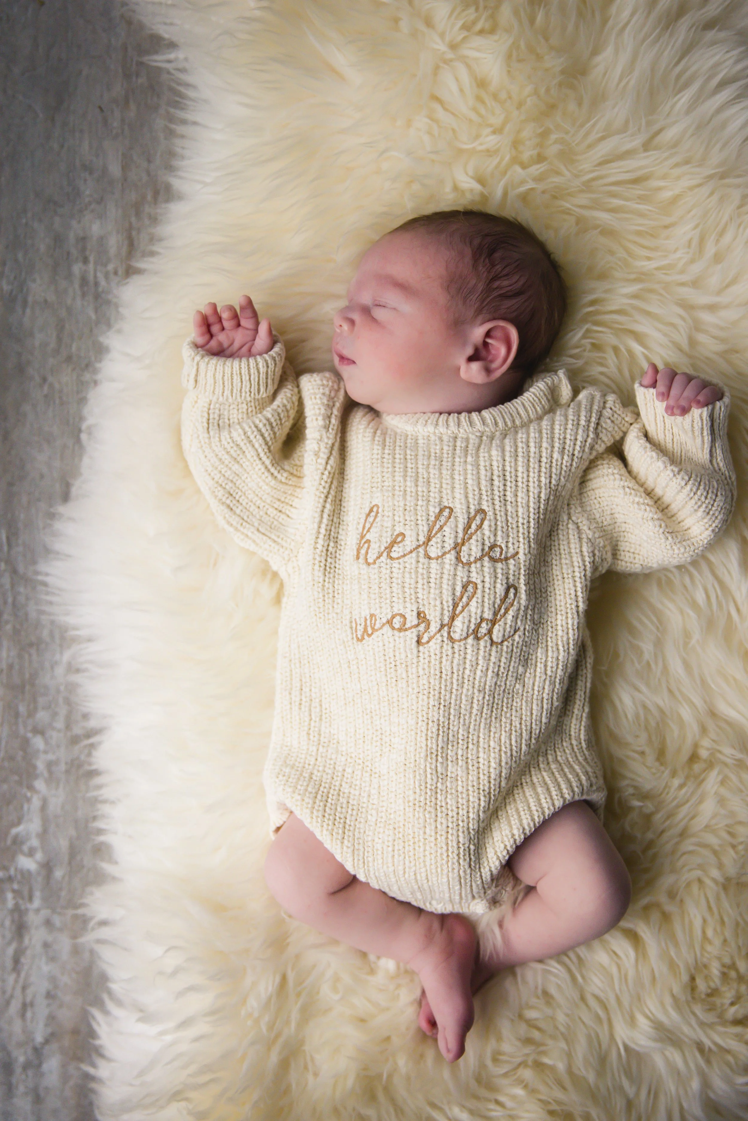 15-Dezmond Newborn and Family-76.JPG