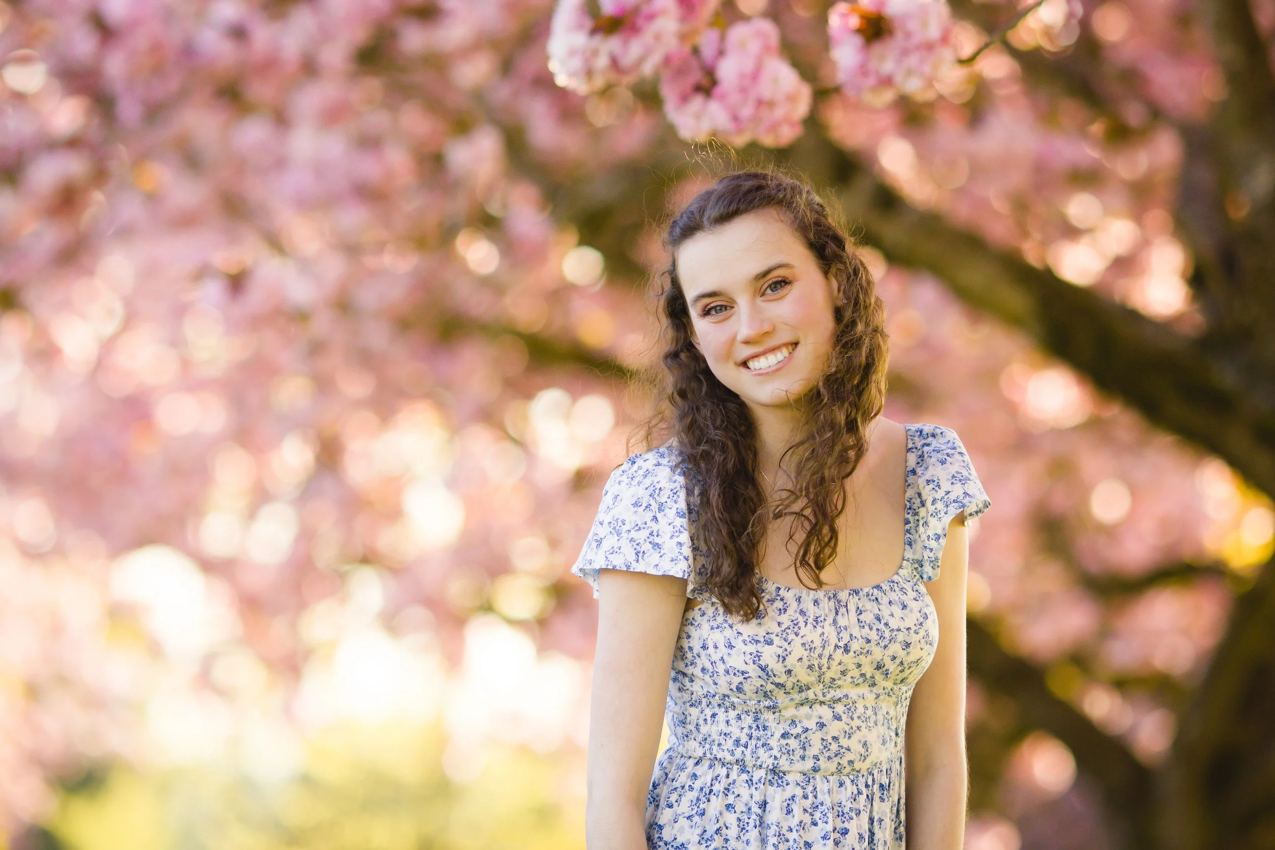 41-Lola Senior Spring-13.JPG