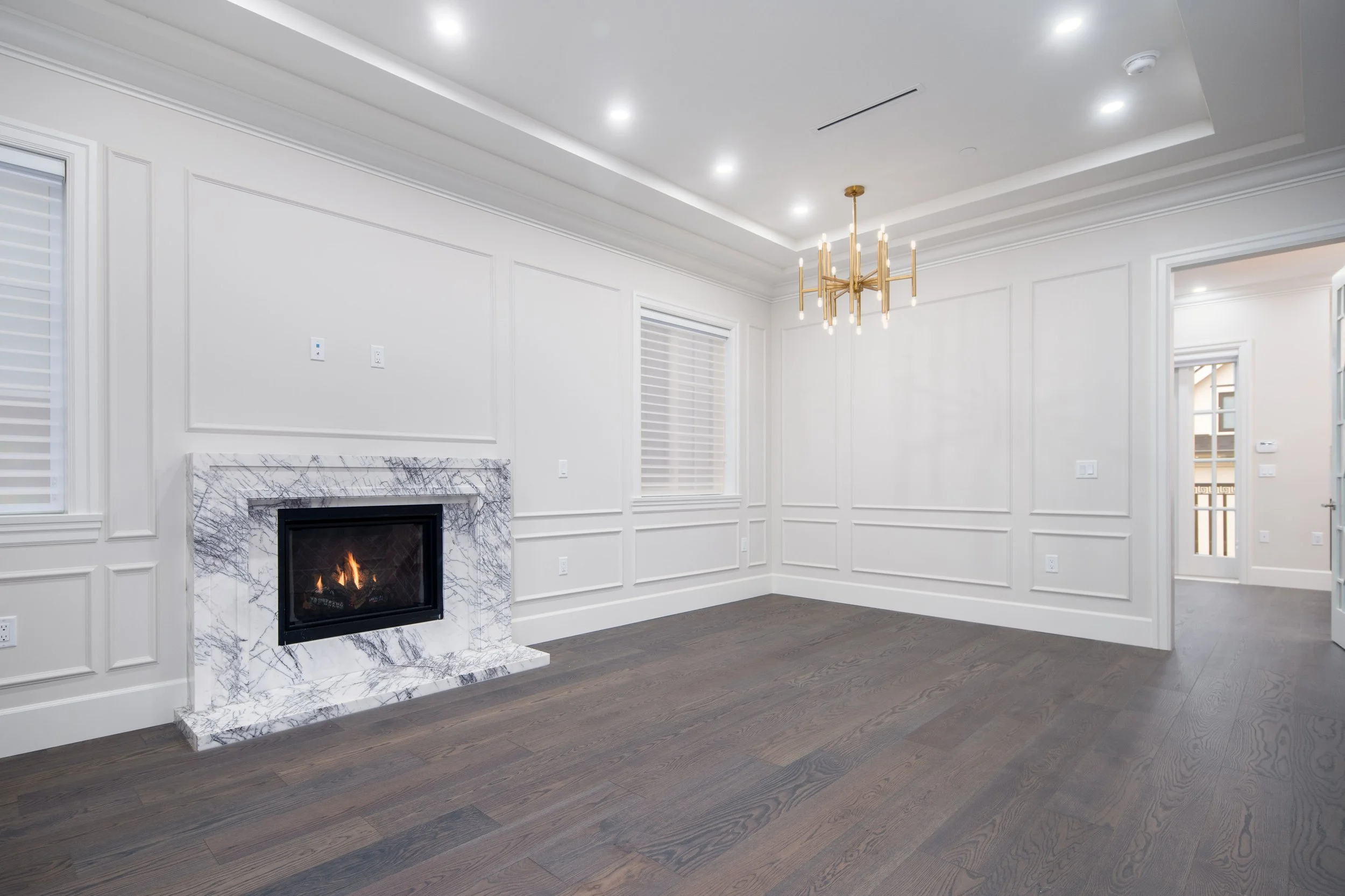 W 11th Ave - 4417 - Whitestone Management - 6.jpg