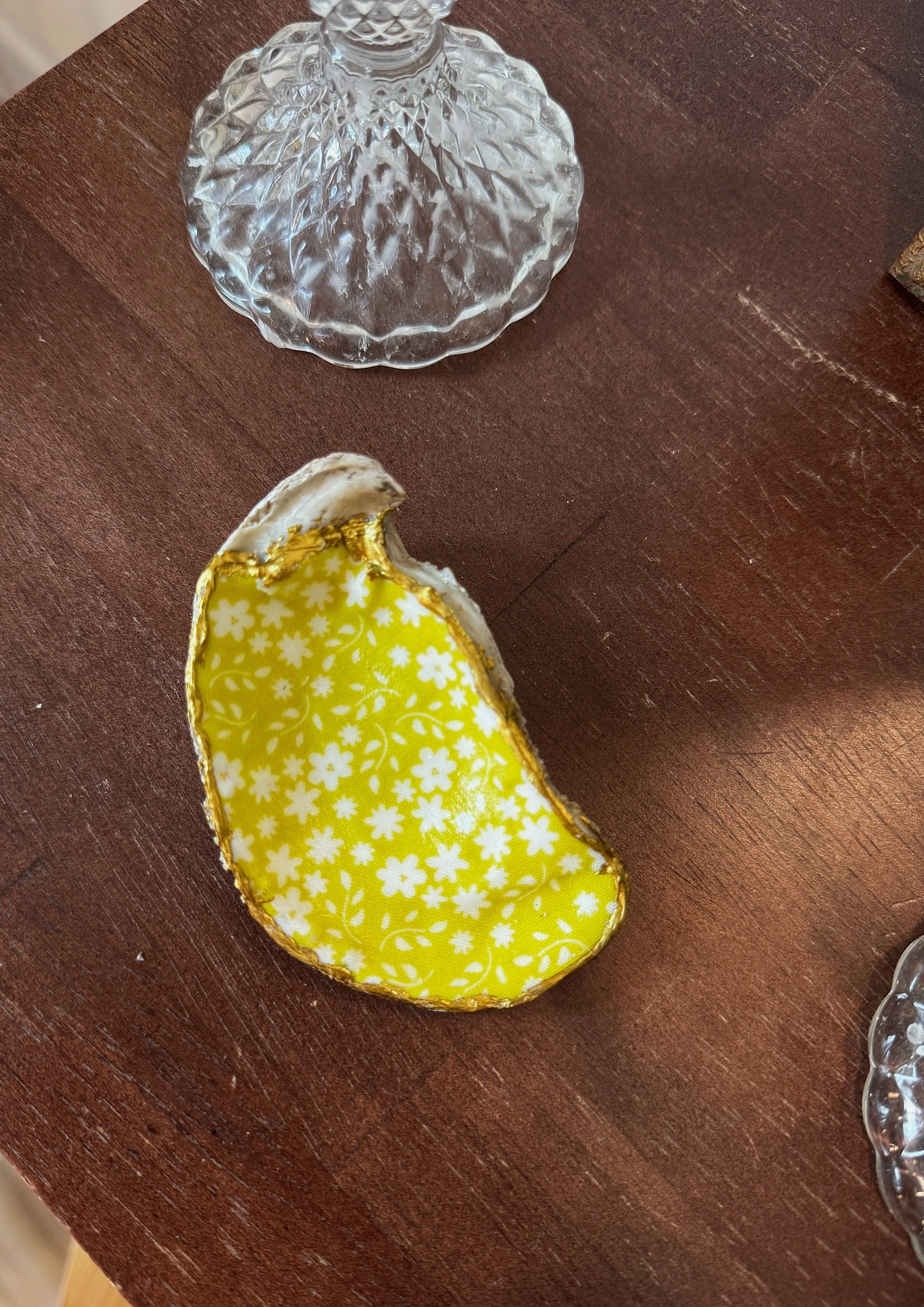 Oyster Shell Trinket Dish - Neon Green Floral
