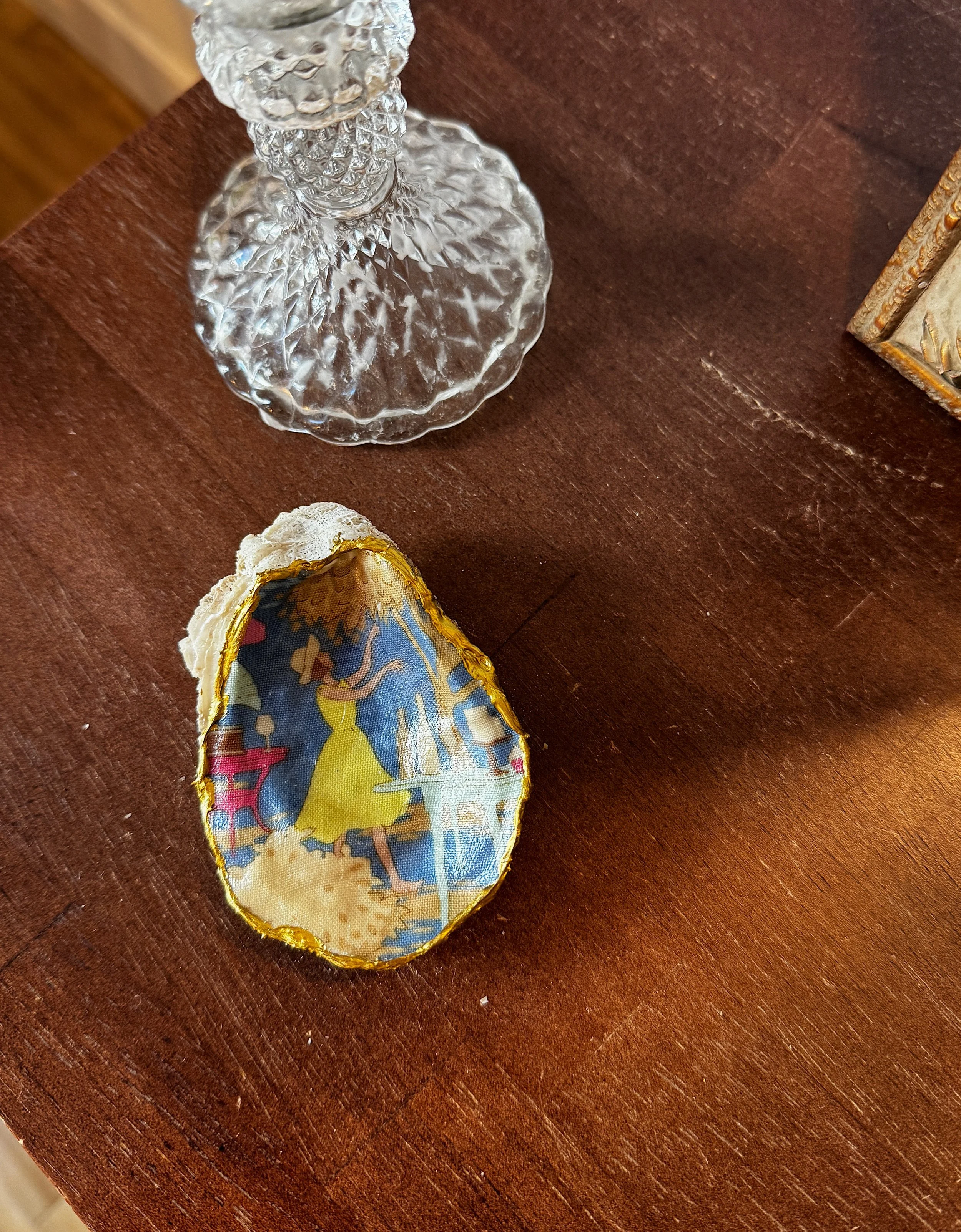 Oyster Shell Trinket Dish - Blue Woman