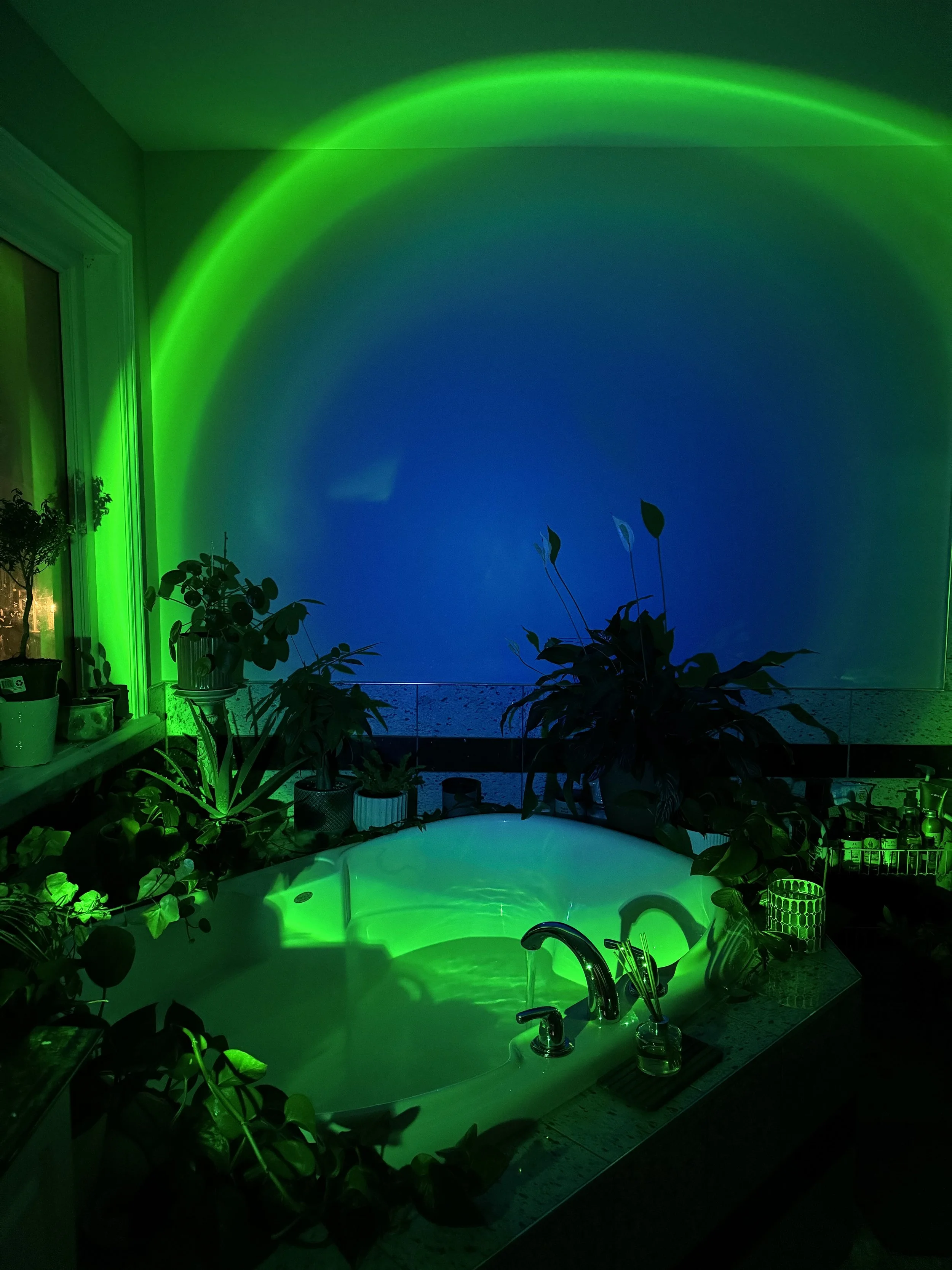 The Thermal Bathtub Ritual That Started With Chronic Illness (and Stayed for Self-Care)