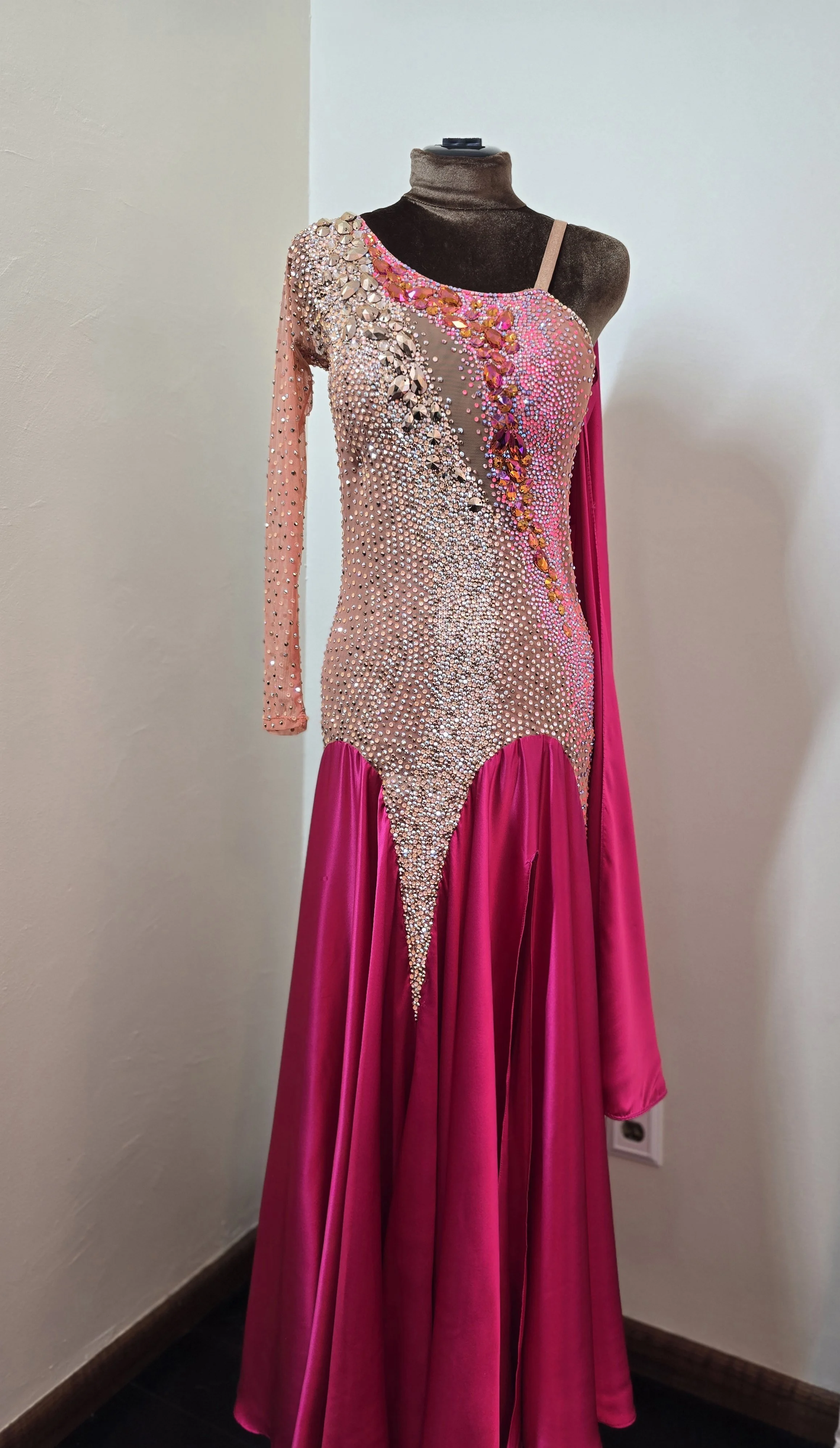 Rich Fuchsia Smooth Gown