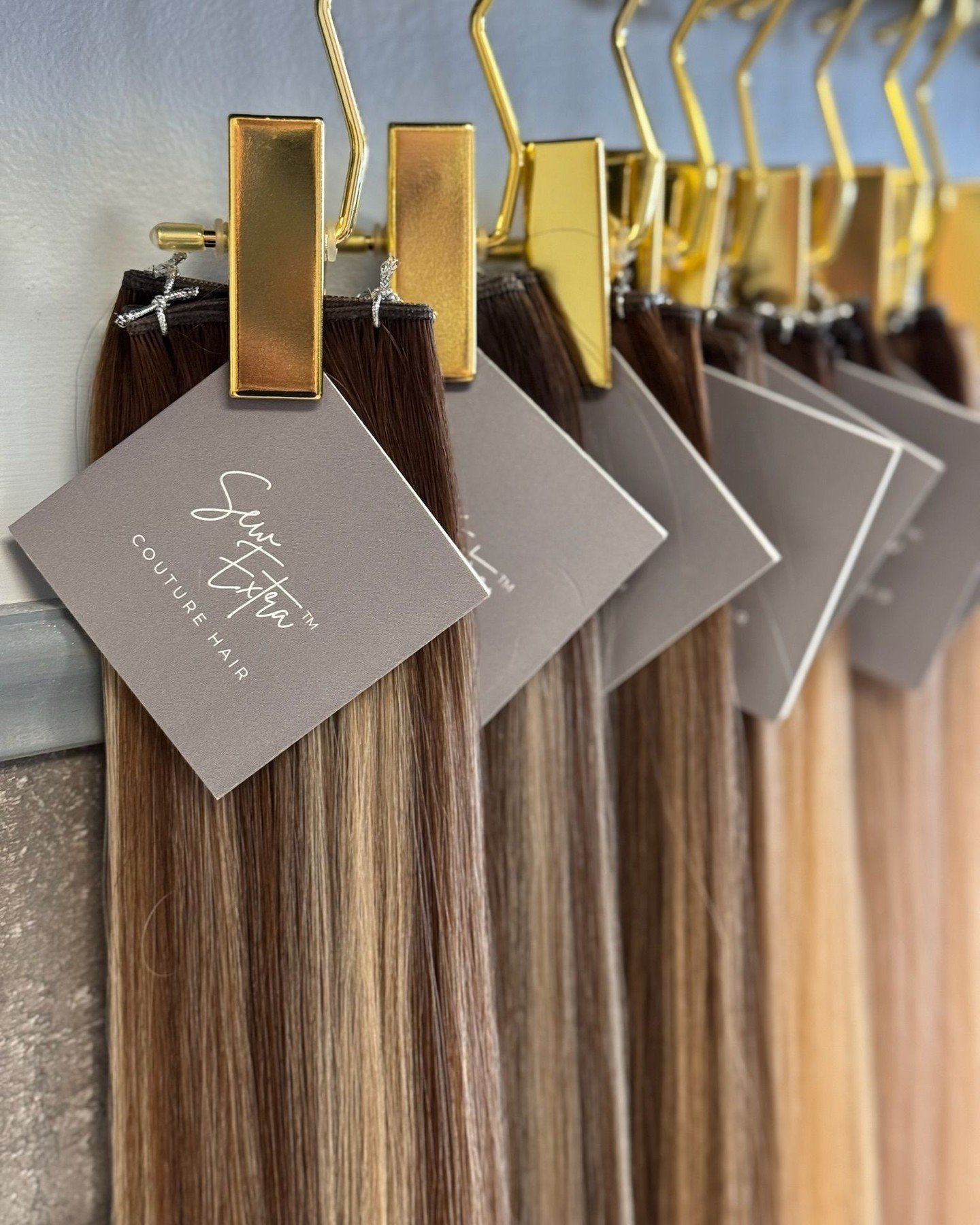 Luxury is not about having more options.

It is about having the right ones.

Sew Extra&trade; Couture Hair was created to simplify your decision-making while elevating your results.

Refined shades. Seamless blends. Reliable performance behind the c
