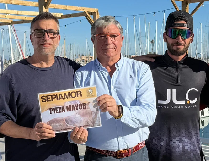 Premios en concursos de pesca en Denia