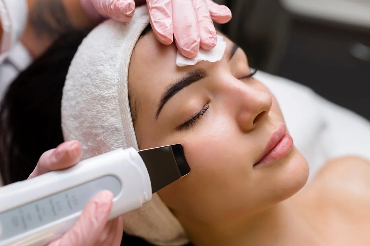 Facial treatments for hydration, brightening and anti-aging at Glam & Go Salon in JVC Dubai