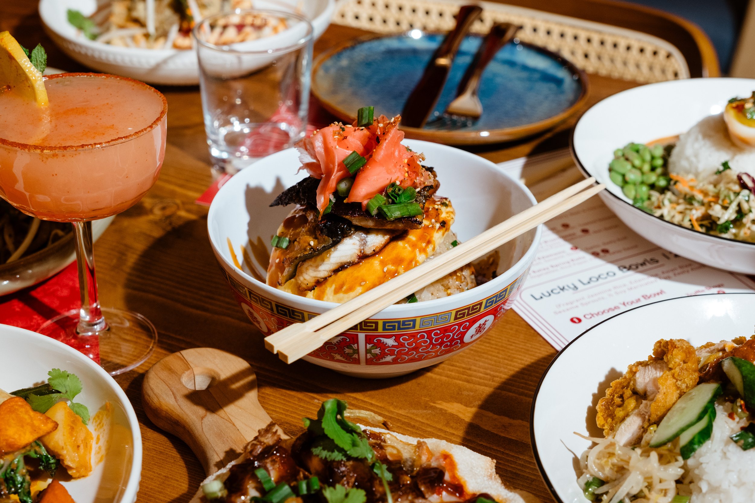 calgary-date-night-spots-group-dining-asian-fusion-gathering-space (2).jpg