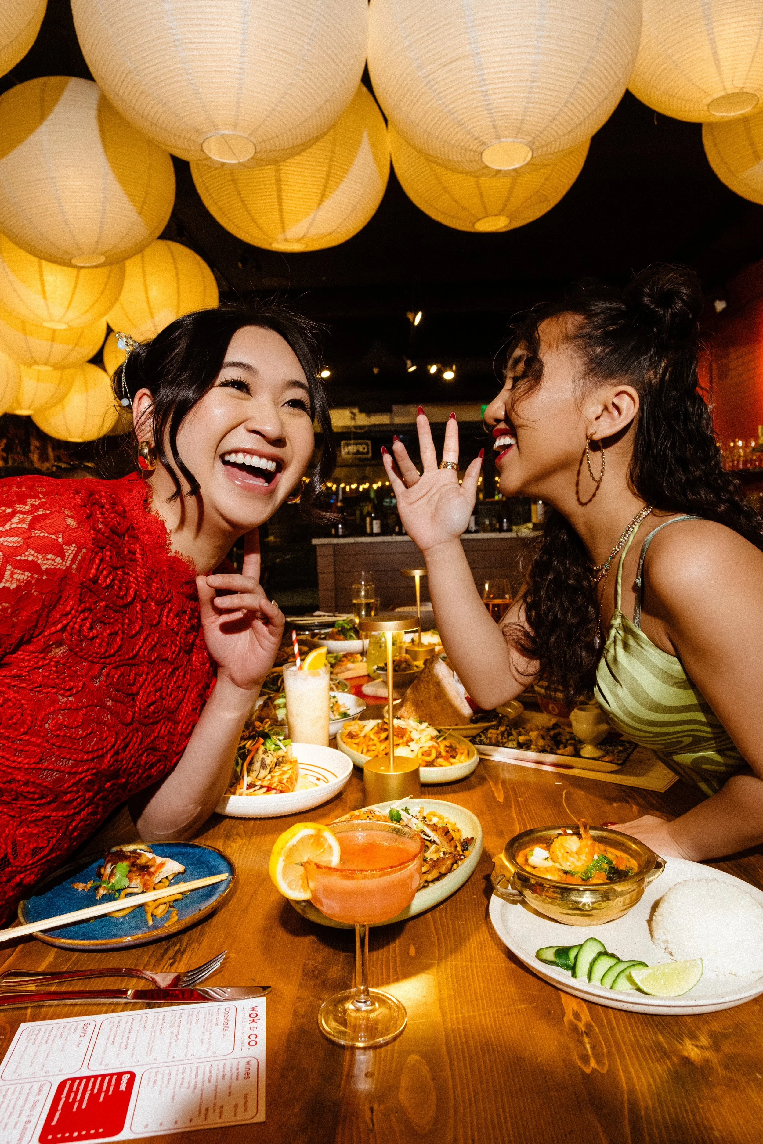 modern-asian-dining-experience-calgary-comfortable-atmosphere-wok-and-co (2).jpg