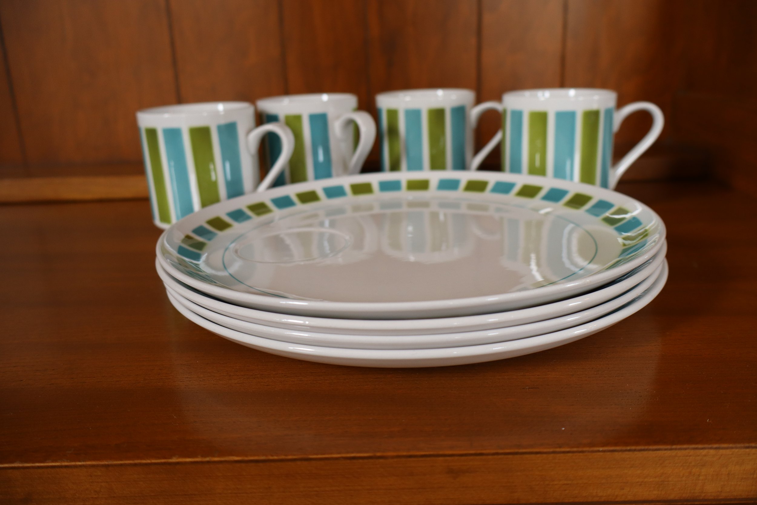 Mikasa Mesa plates and cups by Jonas Roberts