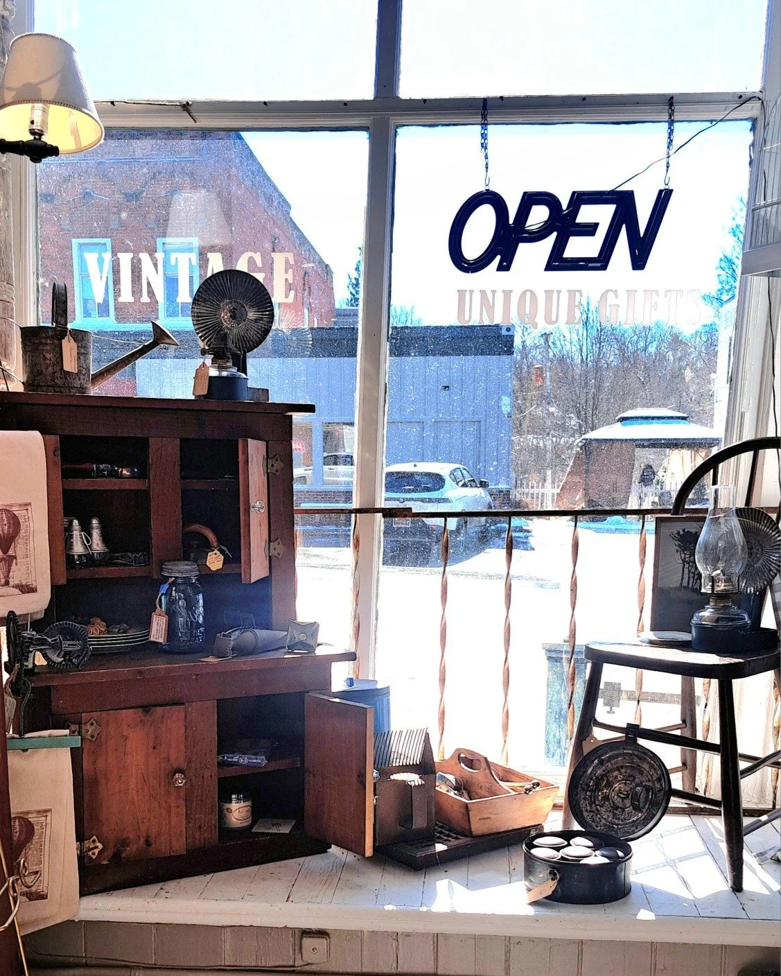 Sun is out and we're ready to welcome you. Simply Rescued at 634 Broadway is open Thursday through Sunday 11-5.