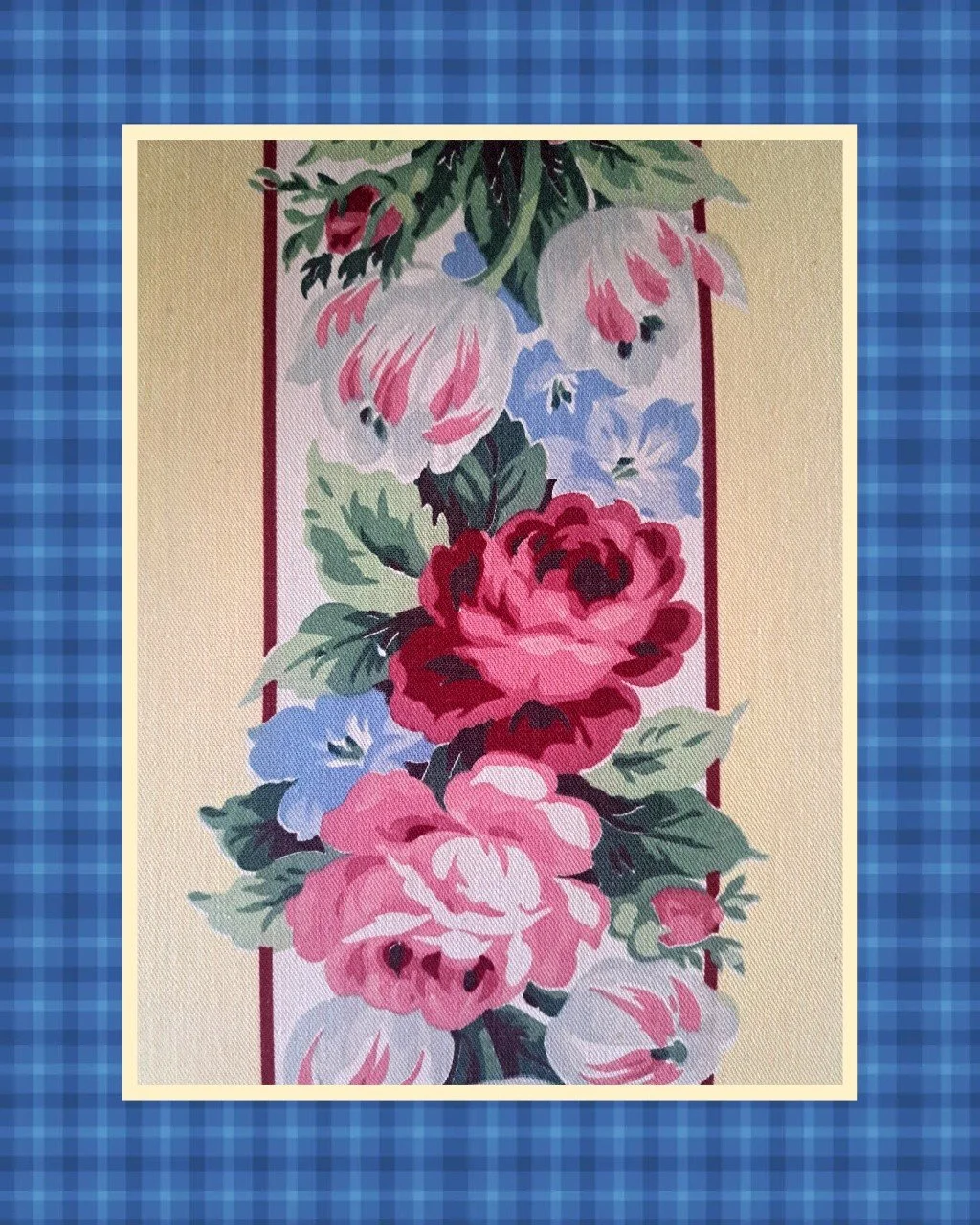 Simply Rescued, 634 Broadway, Davisburg open Thurs-Sun 11-5 

What are we rescuing this week. Vintage curtain panels - amazing design but what to do with them besides hanging in your window. So far we've recovered a vintage chair seat, made an accent