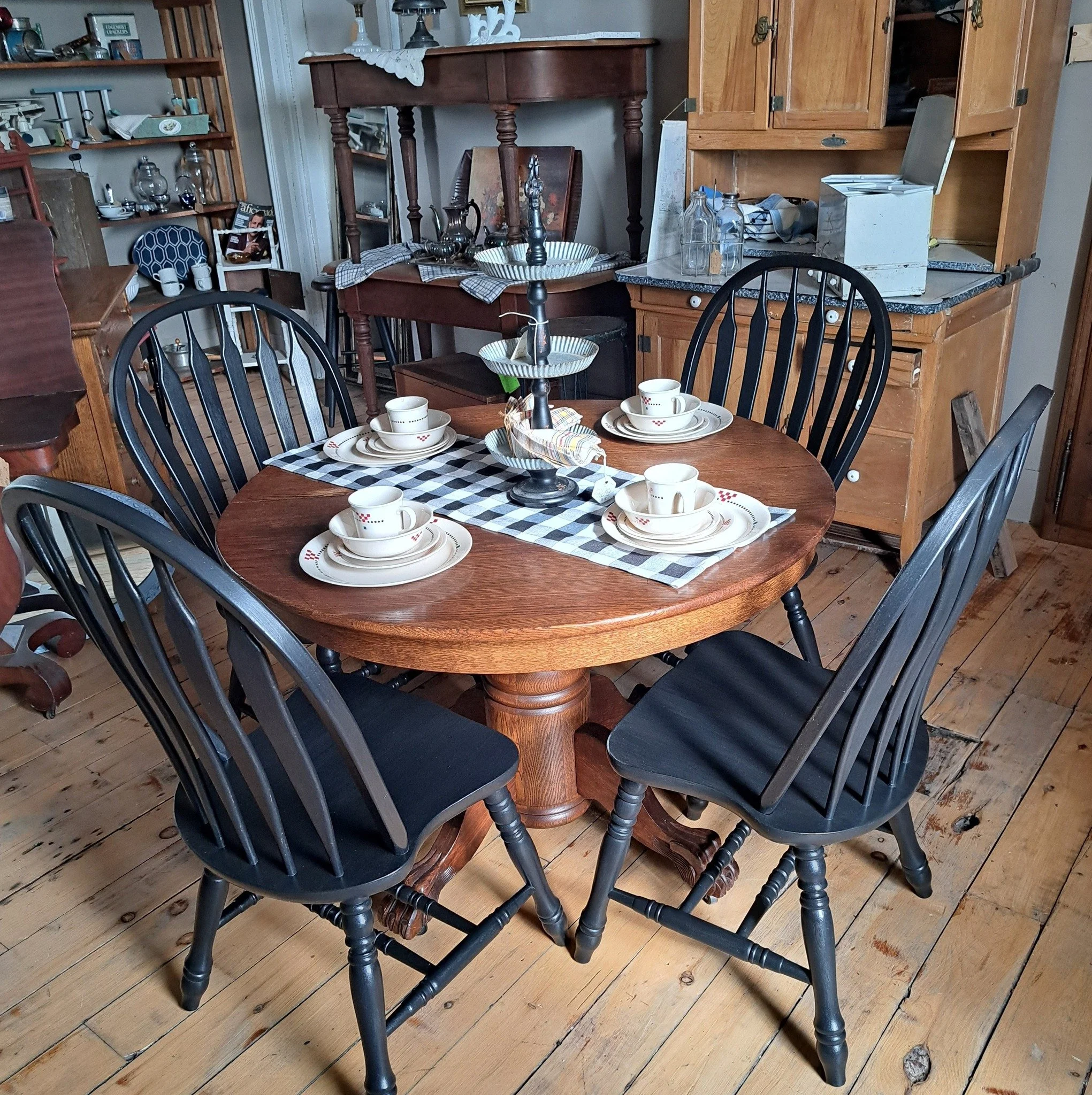 Simply Rescued, 634 Broadway, Davisburg open Thurs-Sun 11-5.

Great dining option - the warmth of solid oak paired with the comfort of these Classic Black chairs.