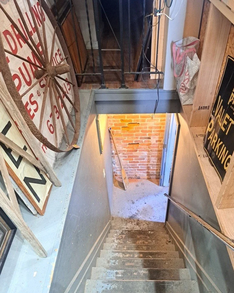 Simply Rescued, 634 Broadway, Davisburg open Thurs-Sun 11-5.

It's only in movies that scary things happen in basements. At Simply Rescued, it's where the magic starts. Crazy finds turn into amazing decor at the touch of your hand! 

P. S.  Last imag