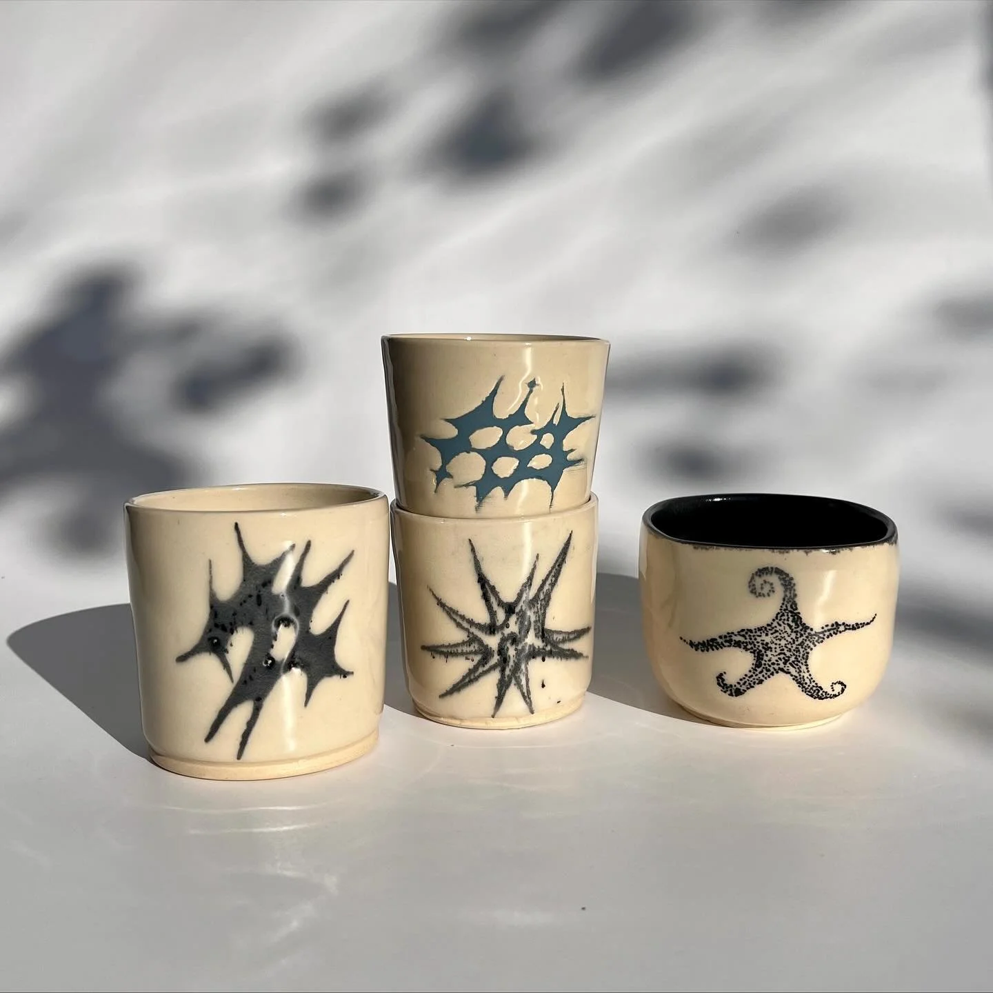 botched underglaze ˙◠˙

testing out a new stippling method, but the glaze had other ideas