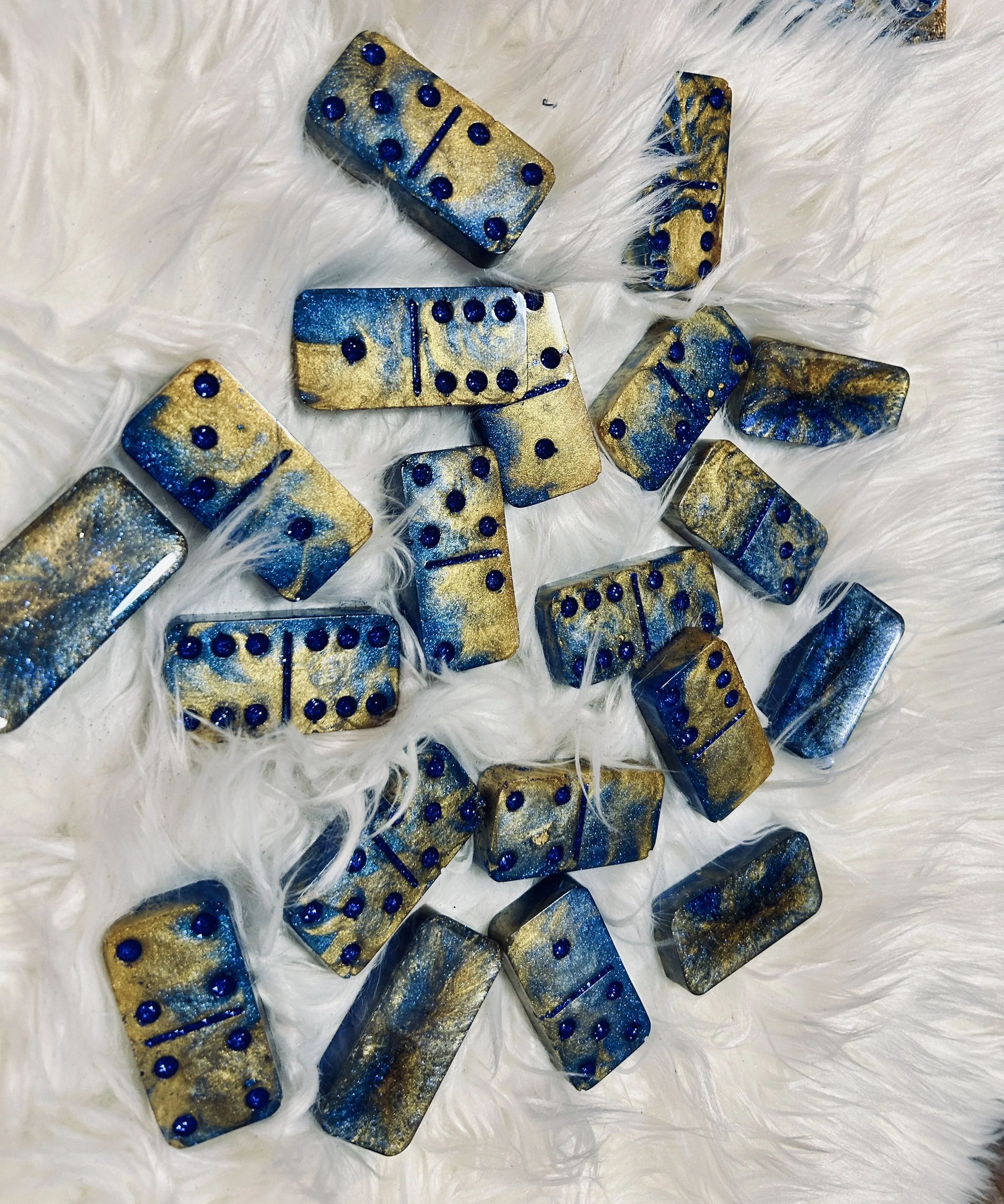 Sapphire Sovereign Dominoes