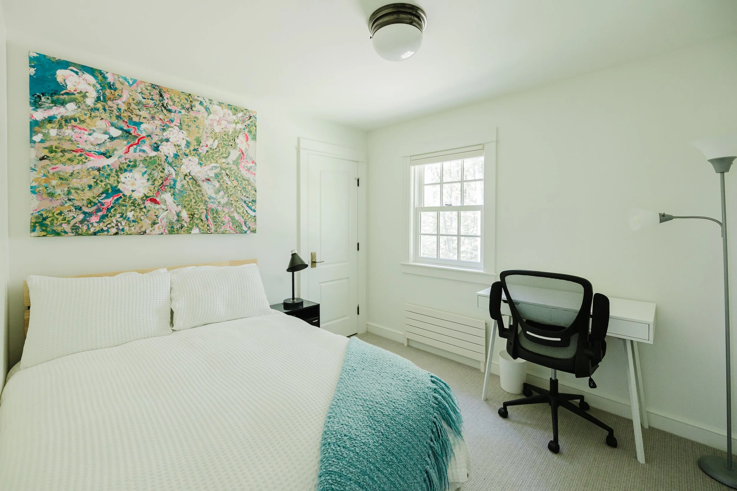 Guest bedroom 4 with full bed & desk