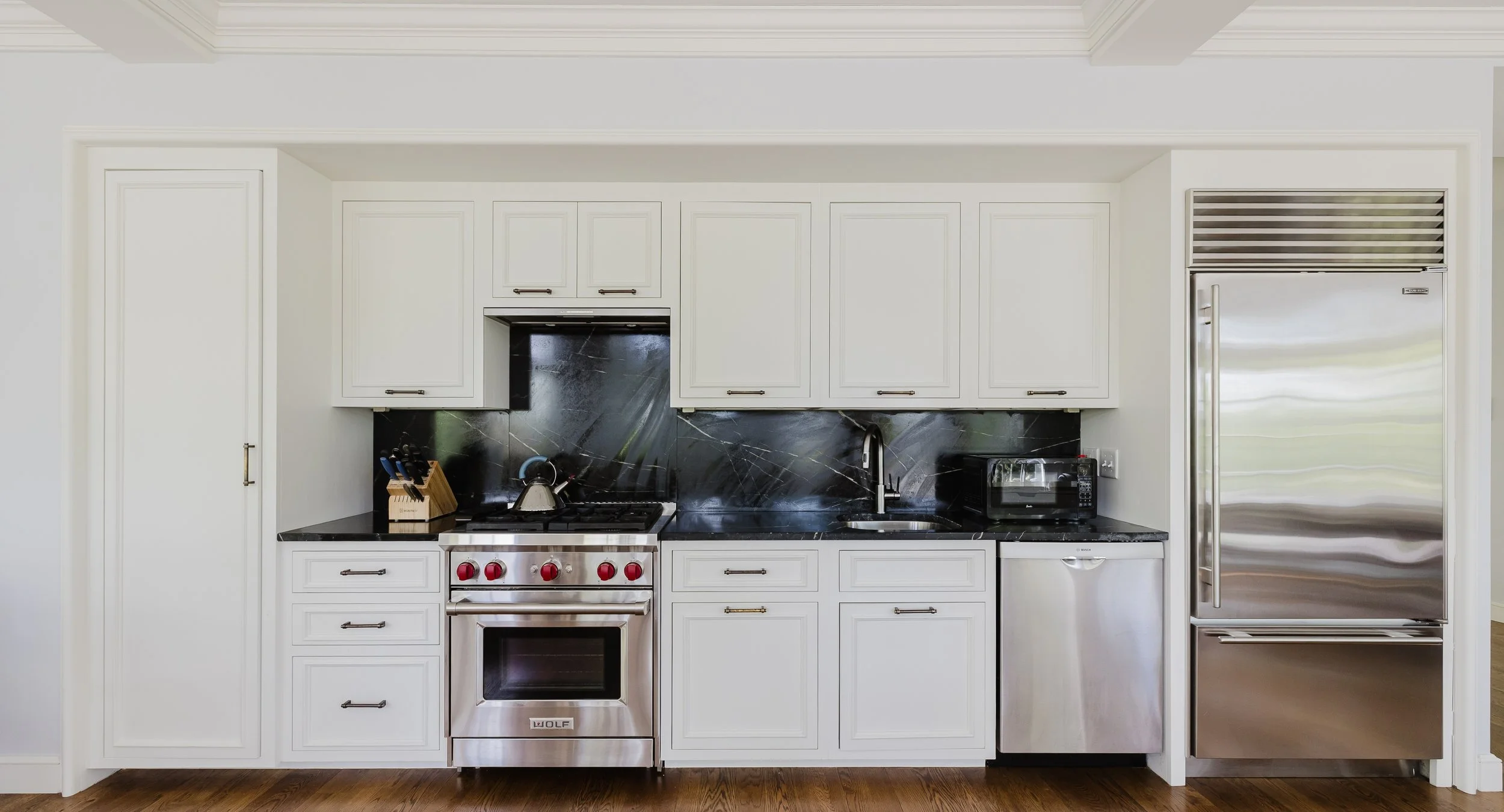 Full kitchen with premium appliances