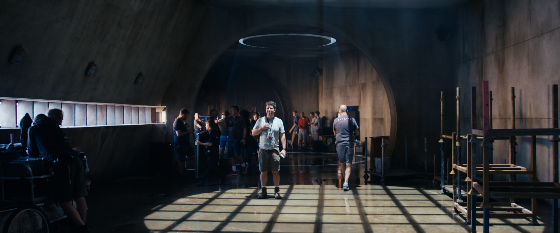 BONDF_2024_Featurette_007Design_Evrgrn_MasterHD_16x9_Stereo_Final_en-US.00_03_59_19.Still006.png