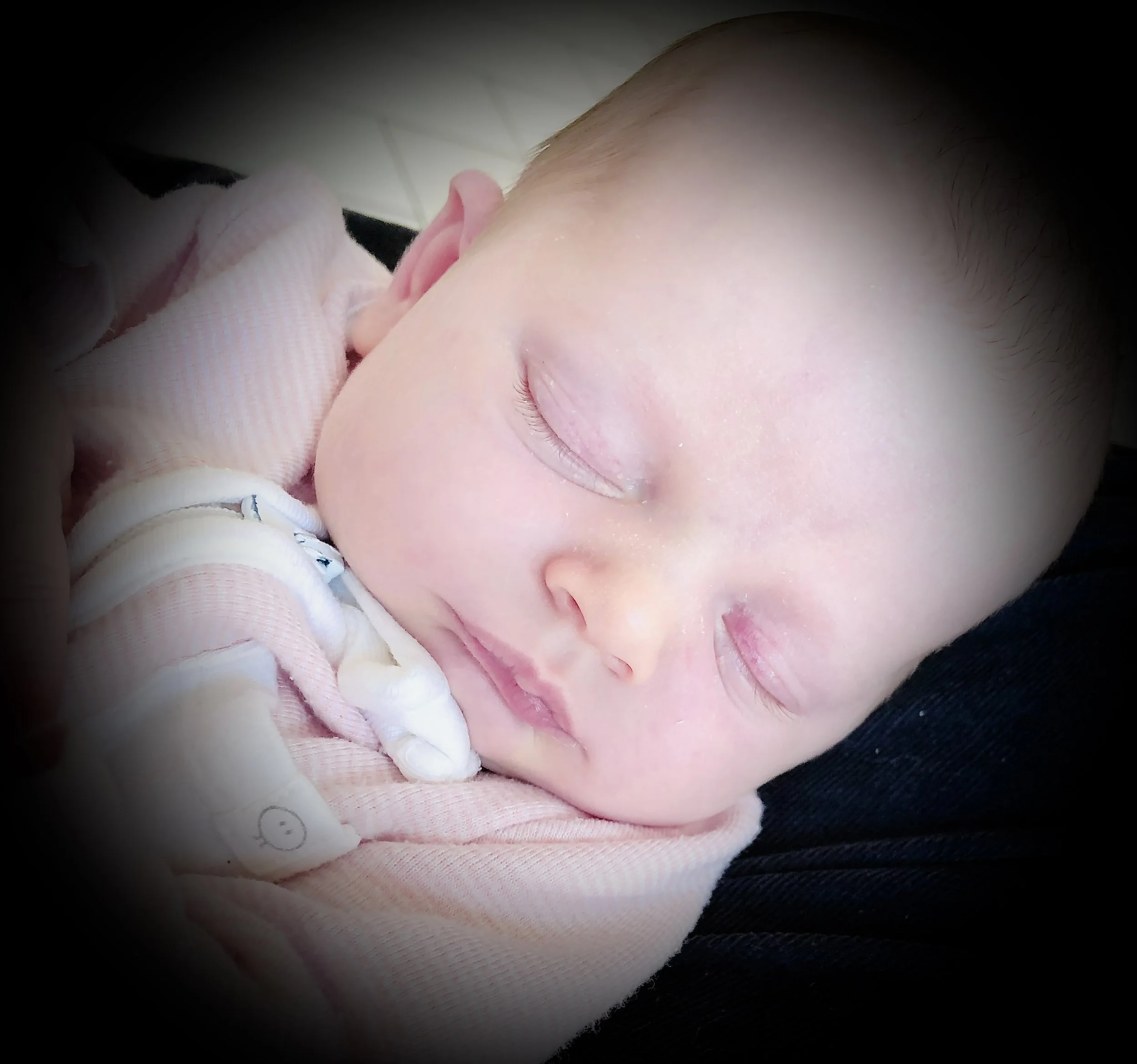 Individual vs. Group - Paragraph 1