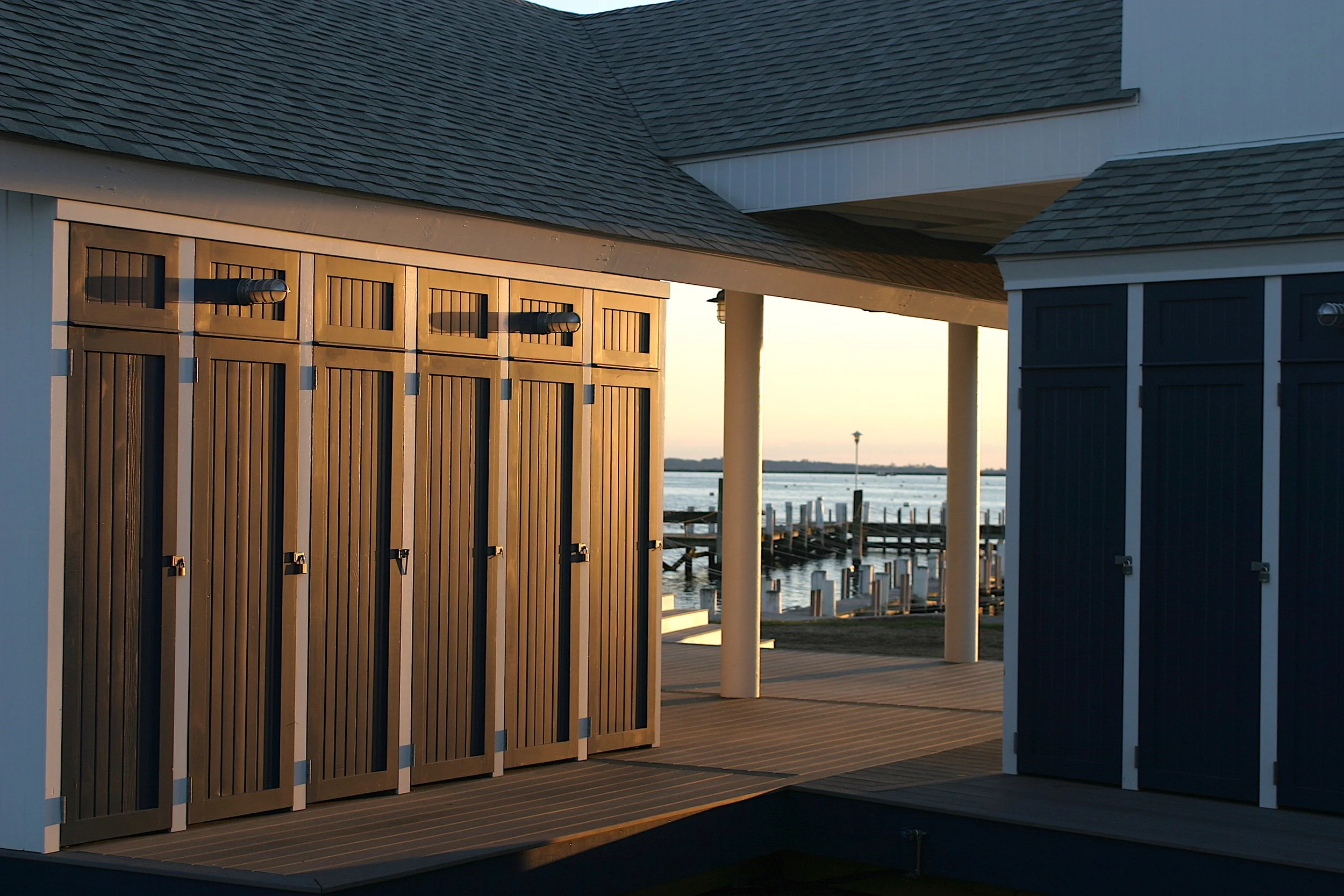 RD Wood Group - Wadawanuck Club - Lockers 1.jpg