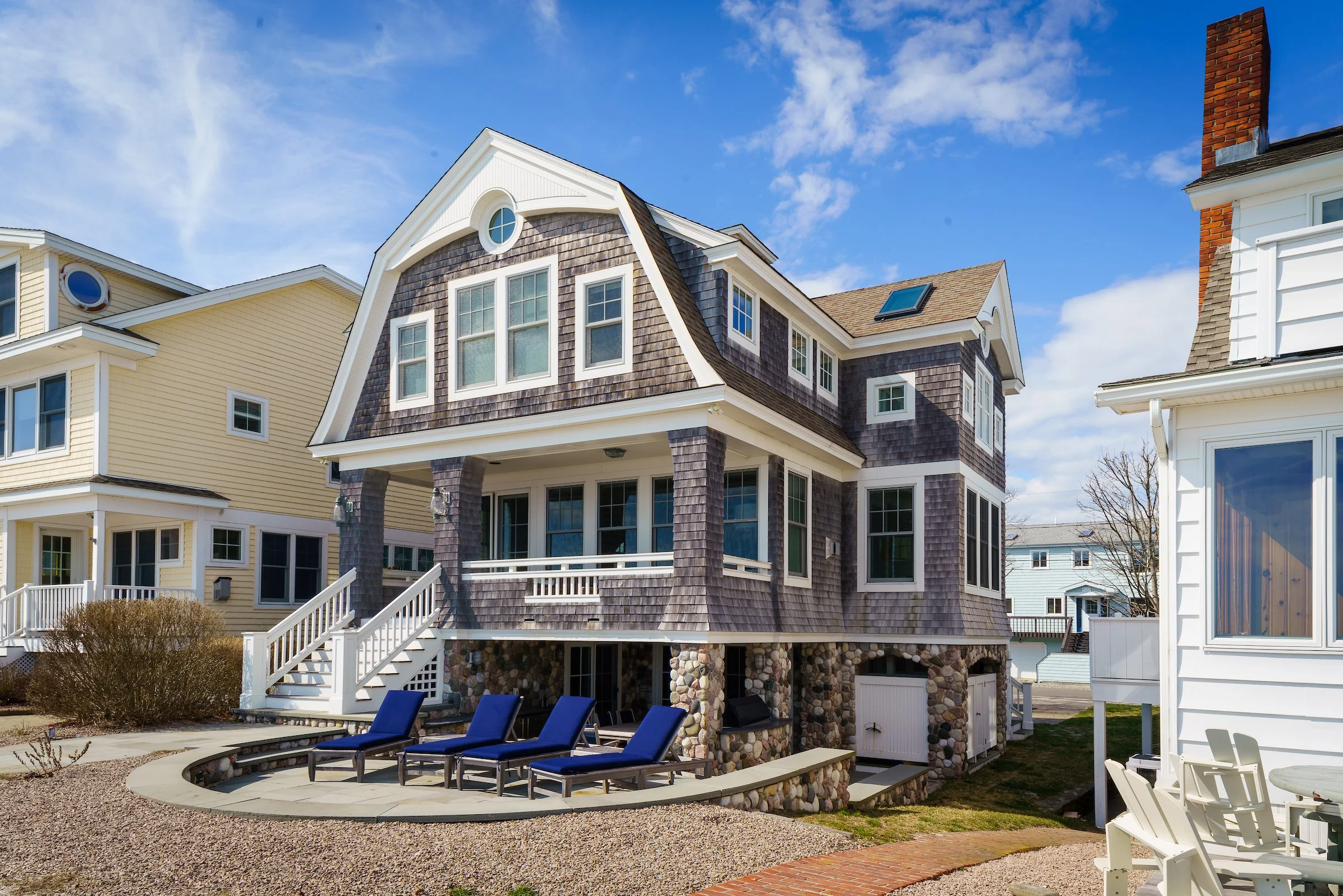 GROTON LONG POINT SHINGLE HOUSE