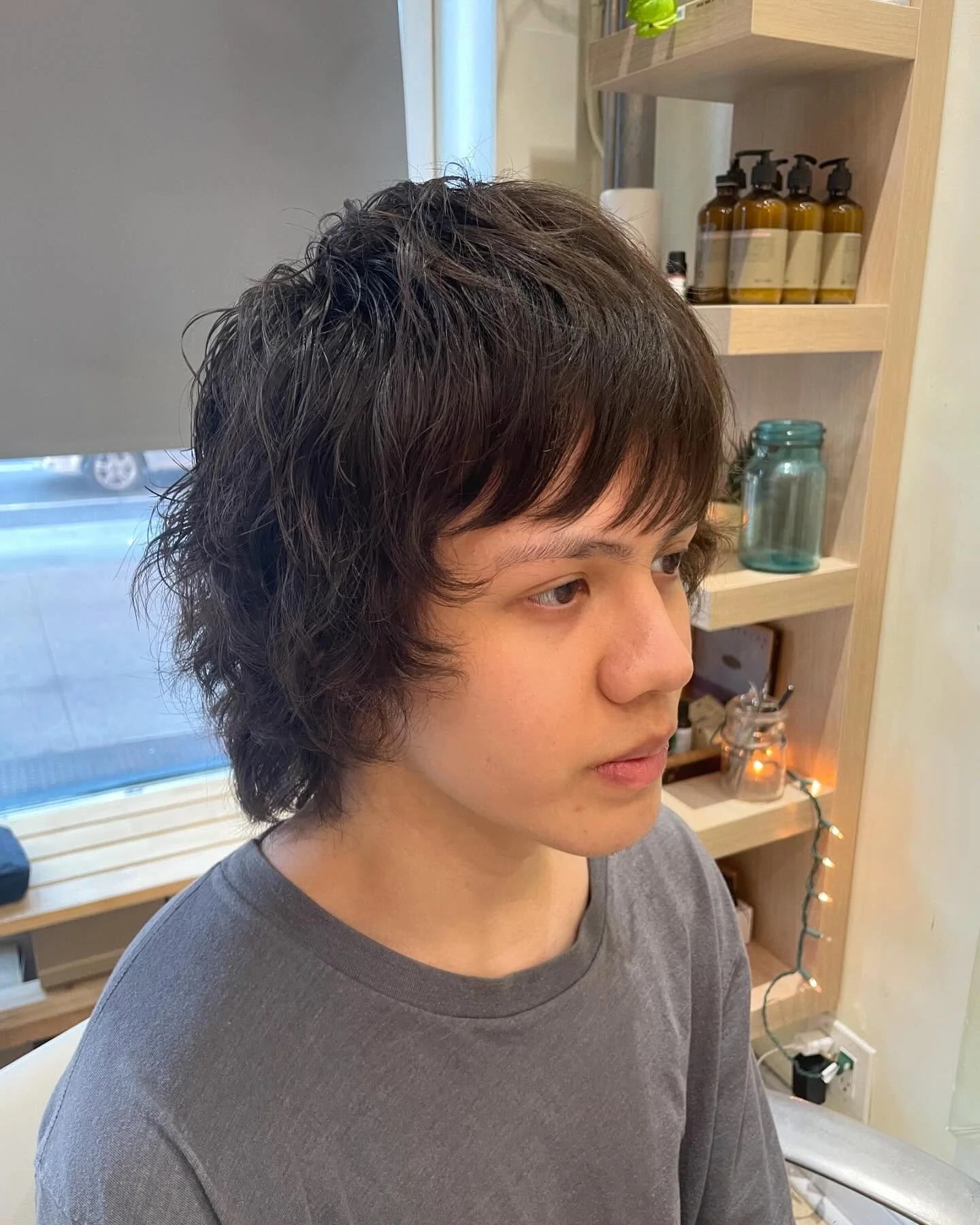 Wolf 🐺 cut+perm by Tomo.

#wolfcut #prem #newyork#manhattan#eastvillage#海外生活#海外美容師#海外美容室#ニューヨーク#美容師募集#美容師求人#海外で働く#japanesesalon#japanesestylist#olaplex#haircolor 
#kaminotech #rockhair#digital perm#ショートも得意な美容室#メンズも得意な美容室