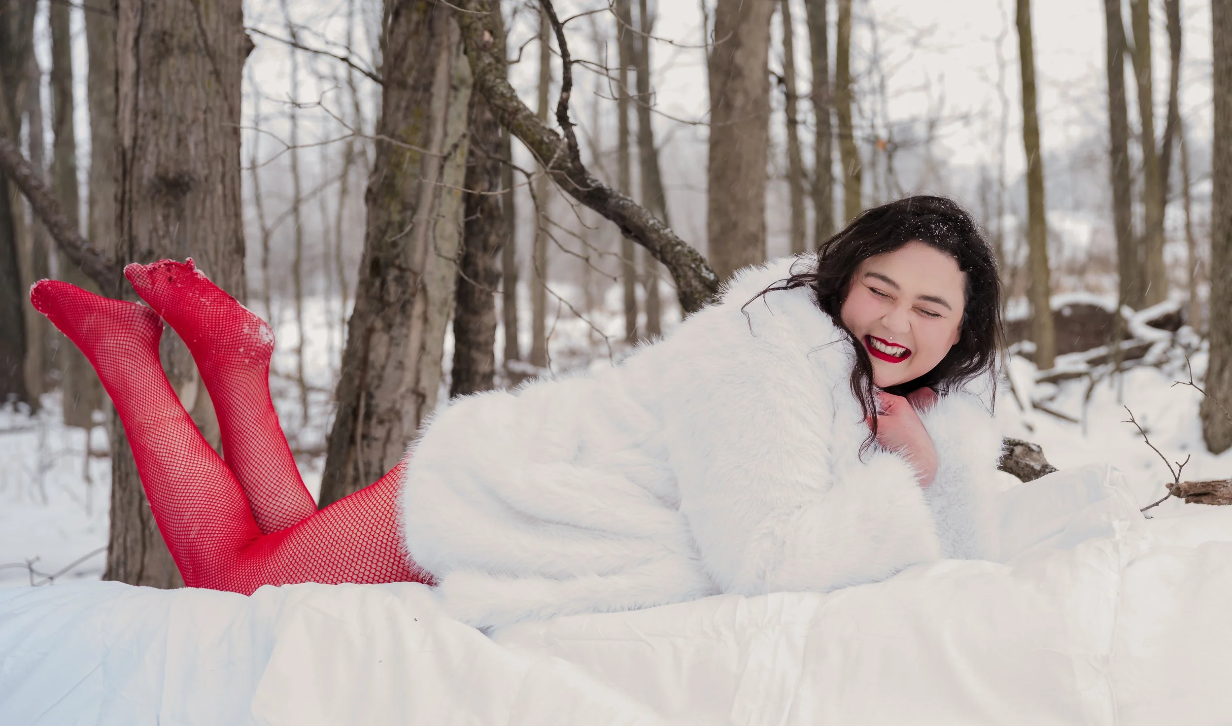 Amanda Snowy Boudoir-8.jpg
