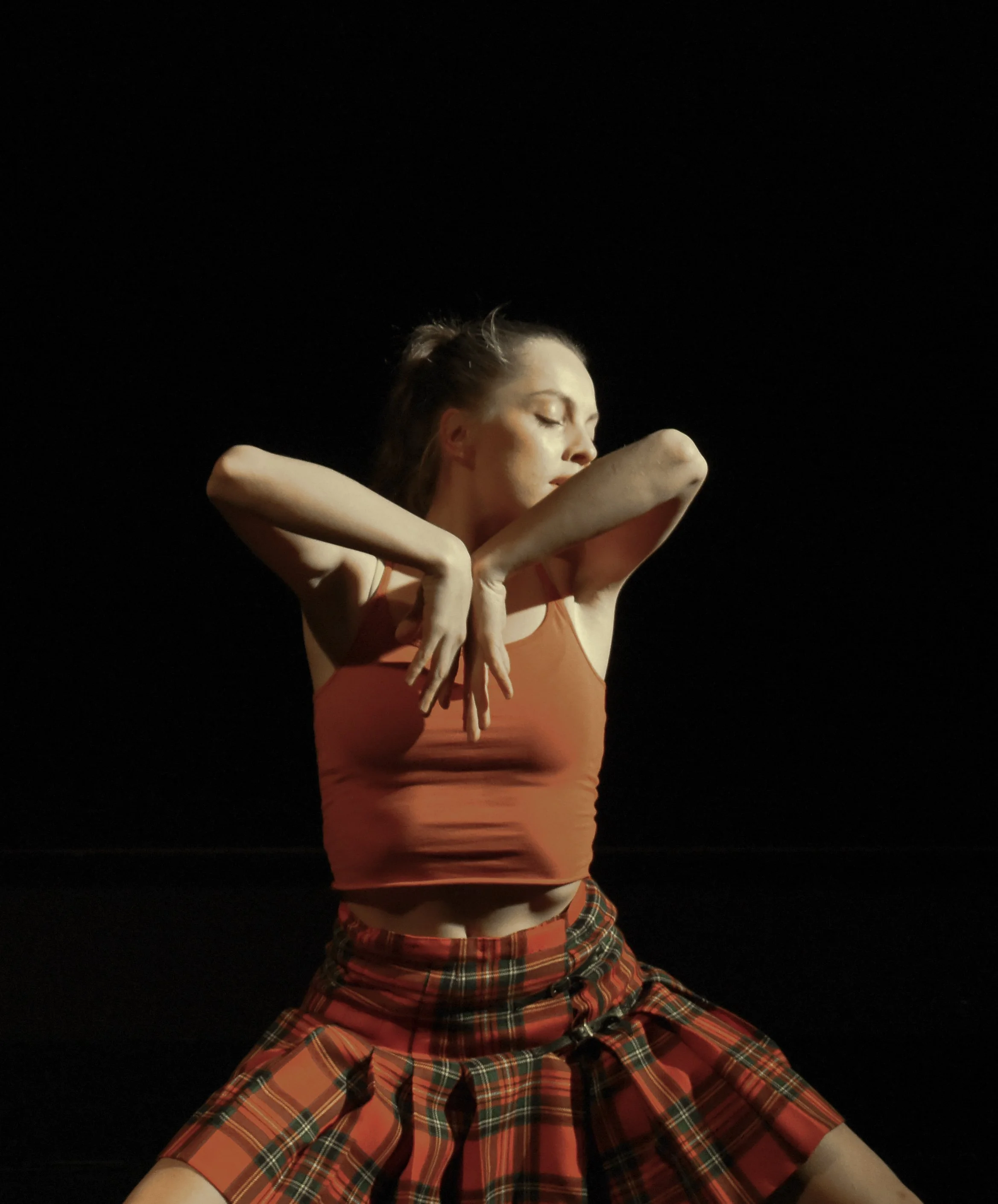 What Comes With The Territory at "Late Night", Darmstadt. (2019)

Dancers: Kristin Bjerkestrand