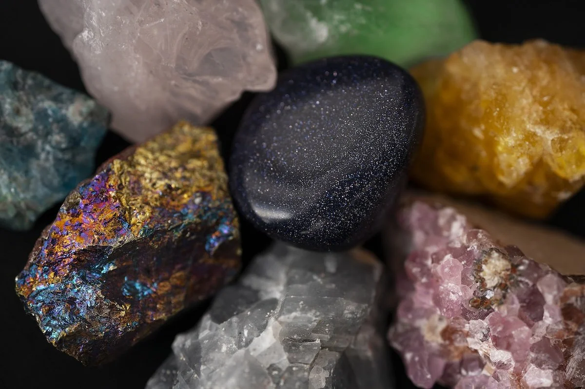 crystals-in-a-group.jpg