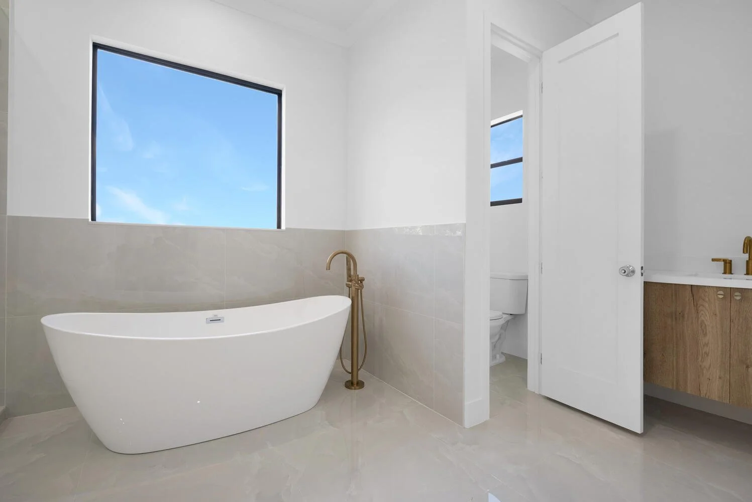 SW 224th St Homestead FL 33170-large-081-082-Bathroom-1498x1000-72dpi.jpg