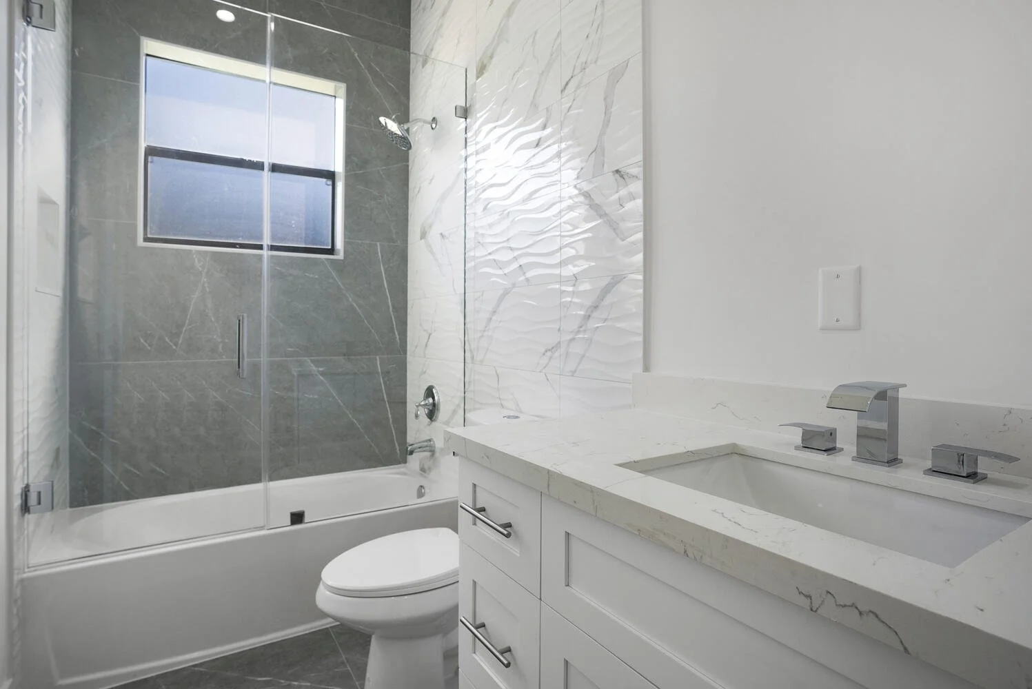 SW 224th St Homestead FL 33170-large-027-025-Bathroom-1497x1000-72dpi.jpg