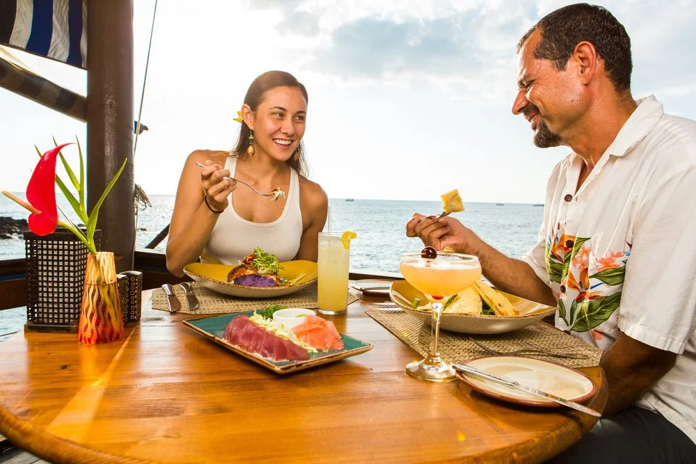 HUGGOS_COUPLE-3 (1).jpg