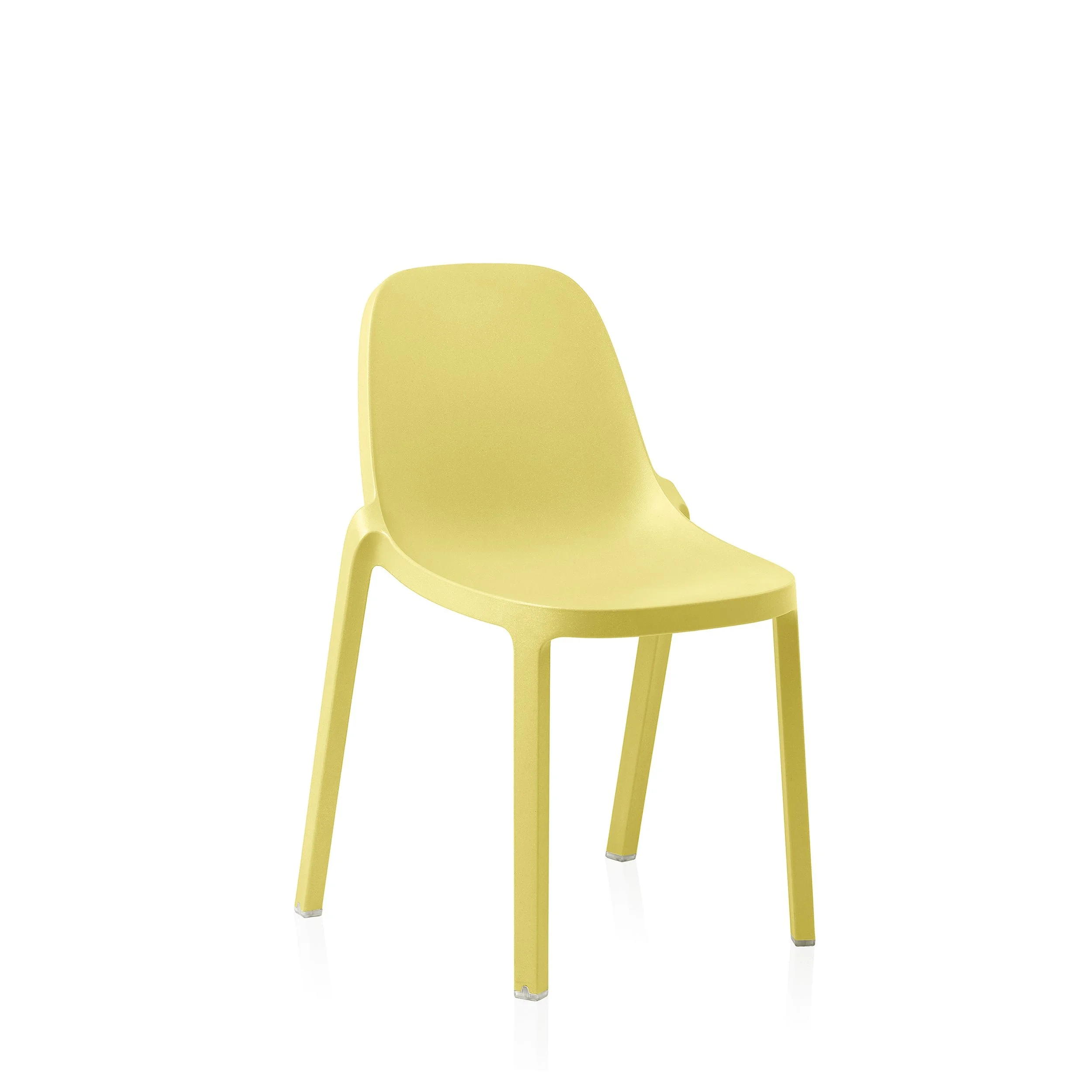 Emeco_BroomButterYellow_2500x2500_d5be62dd-c5b5-4c3b-b8f1-09188adc0b61.jpg