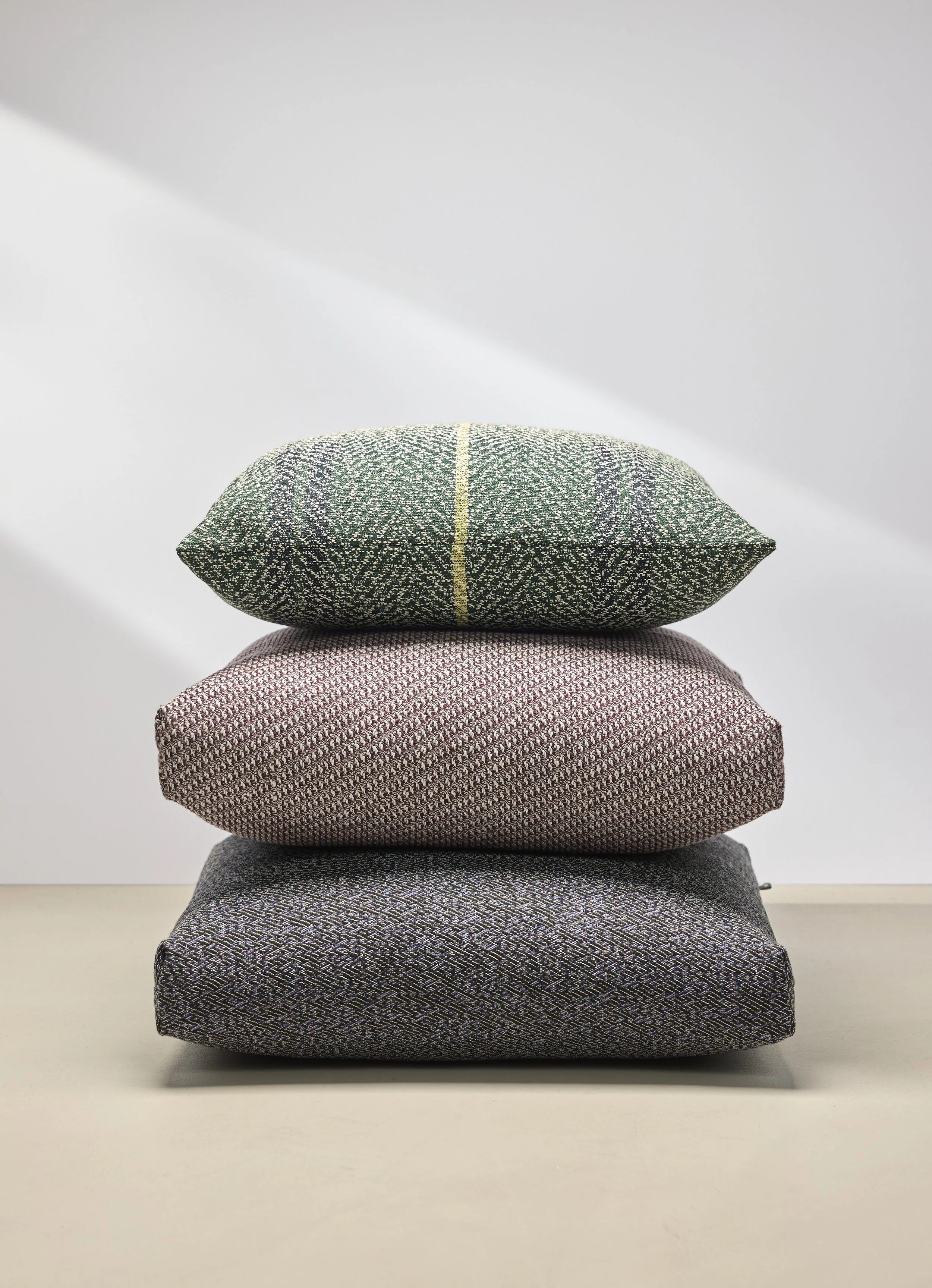 Stylex_Studio_Pillow_3Stack.jpg