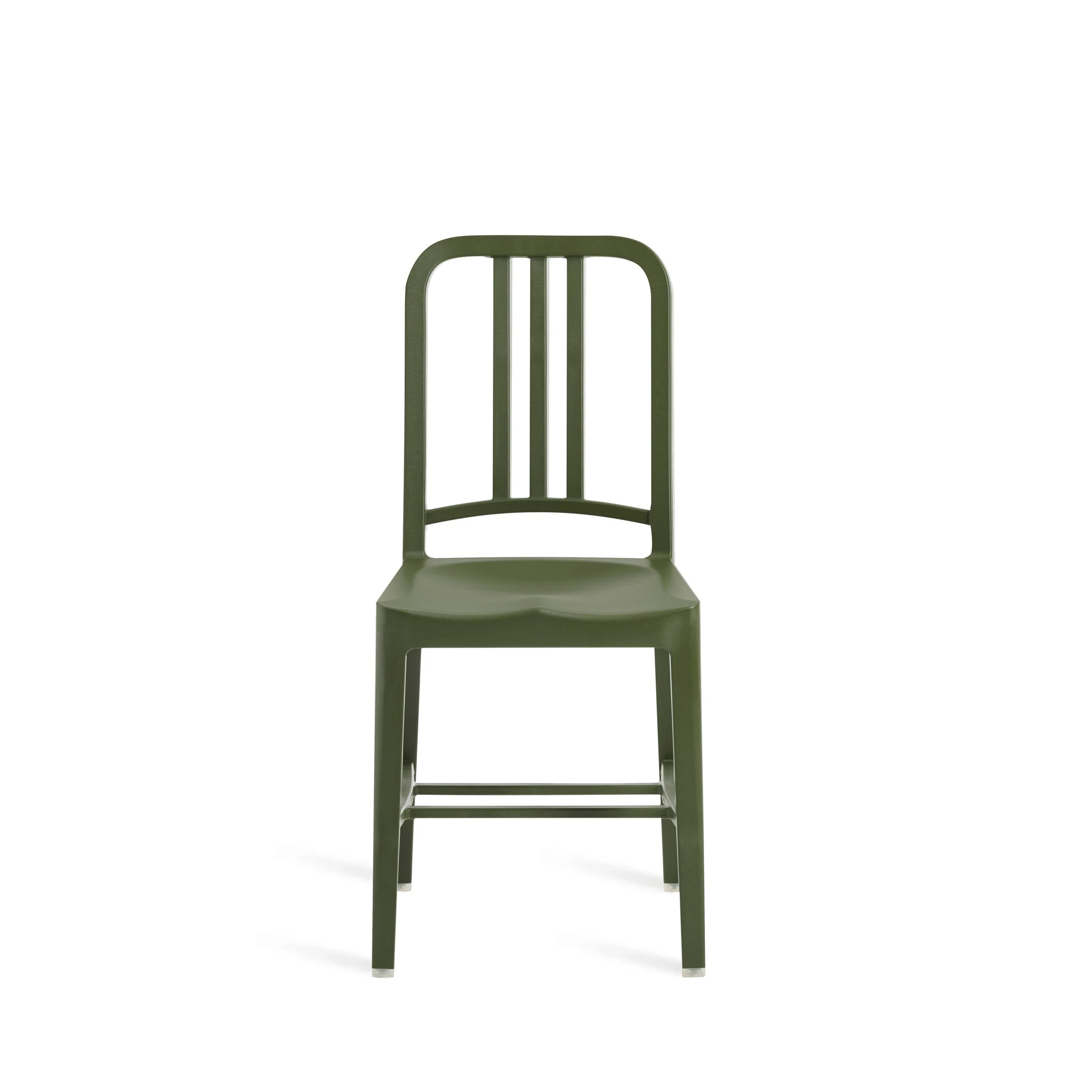 Emeco_111CYPRESSGREEN_front_2500x2500_038af85b-36c9-48ce-965f-16229b909fbd.jpg