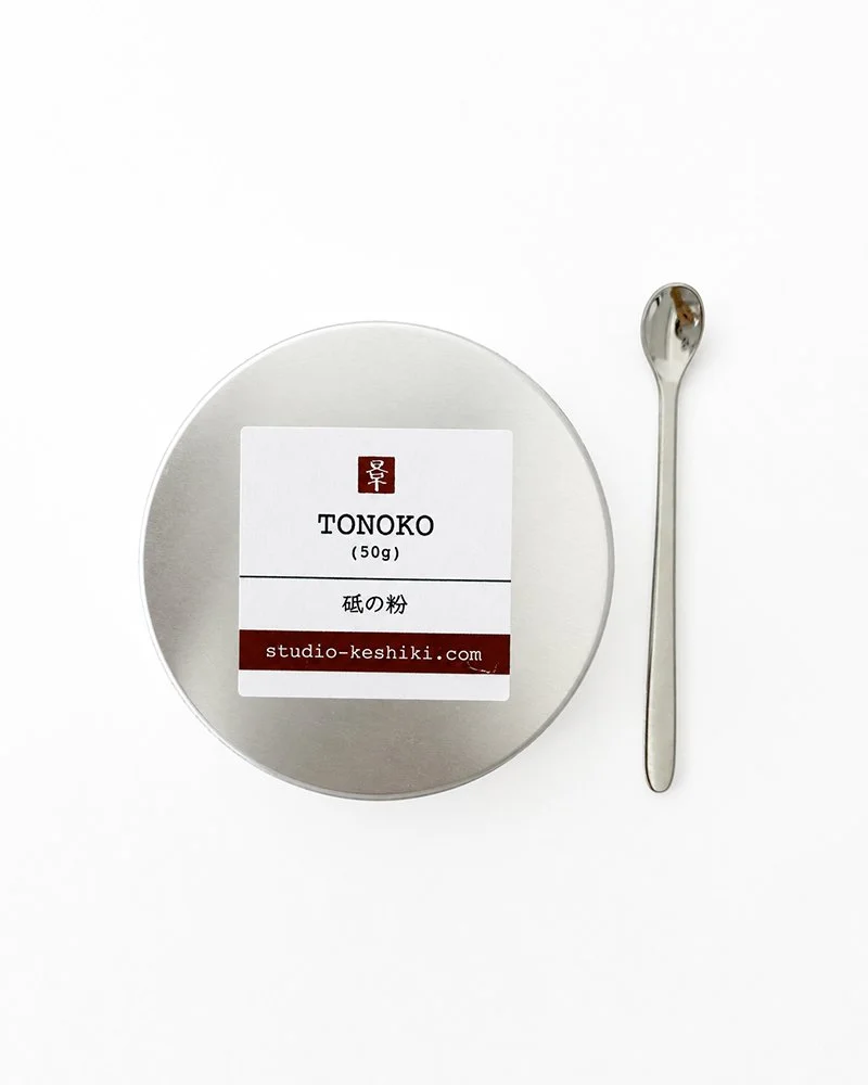 tonoko-2-4x5.jpg