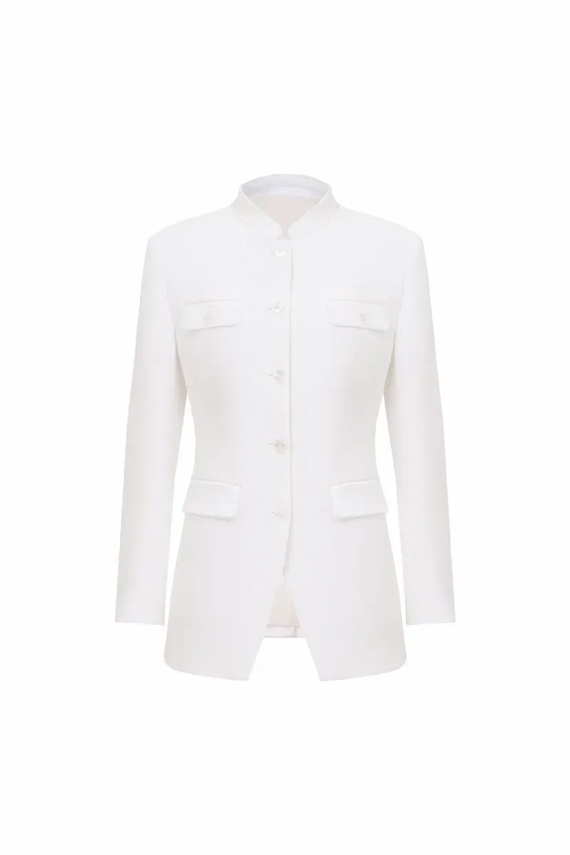 White tailored blazer with four front pockets and a stand-up collar.