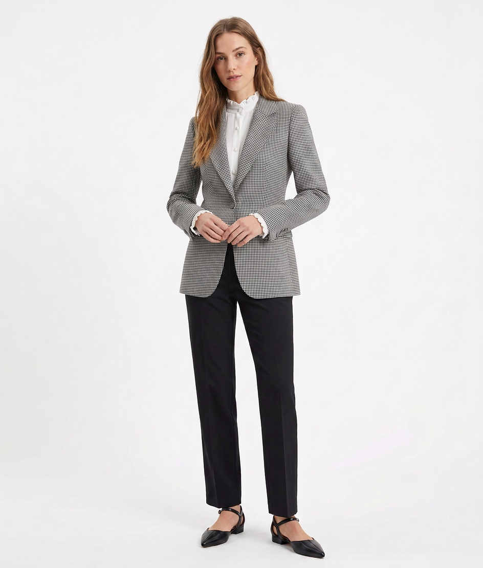Élise Sculpted Shoulder Jacket