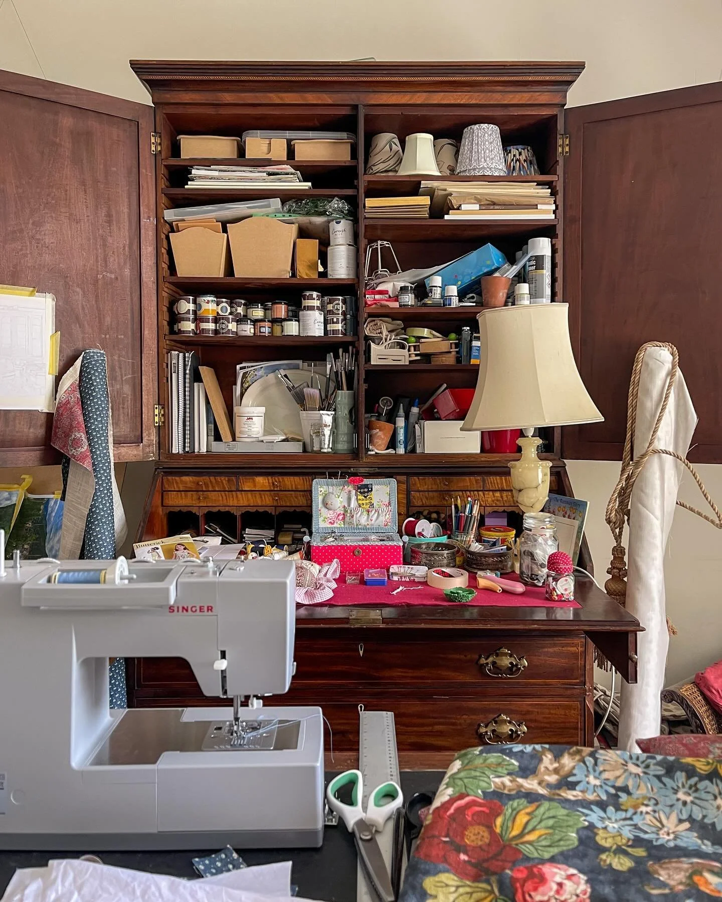 A selection of &lsquo;storage solutions&rsquo; at The Jolly Townhouse&hellip;
.
1. My Cupboard of Madness spilling onto the table. This is entirely un-styled - I really am that messy - so it&rsquo;s basically a view of what the inside of my mind look